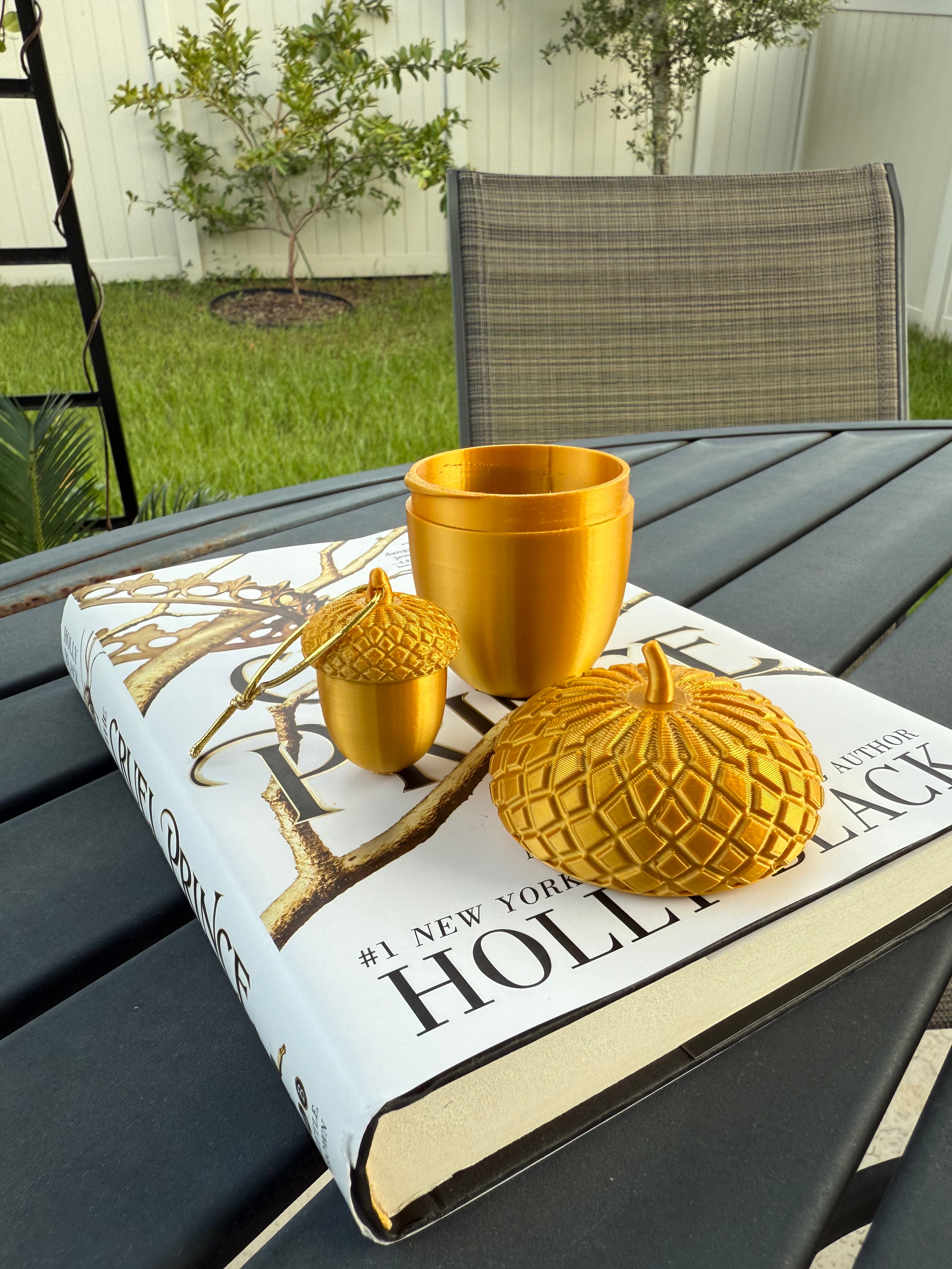 Golden Acorn Bookshelf Decor-Create Fantasy Crafts