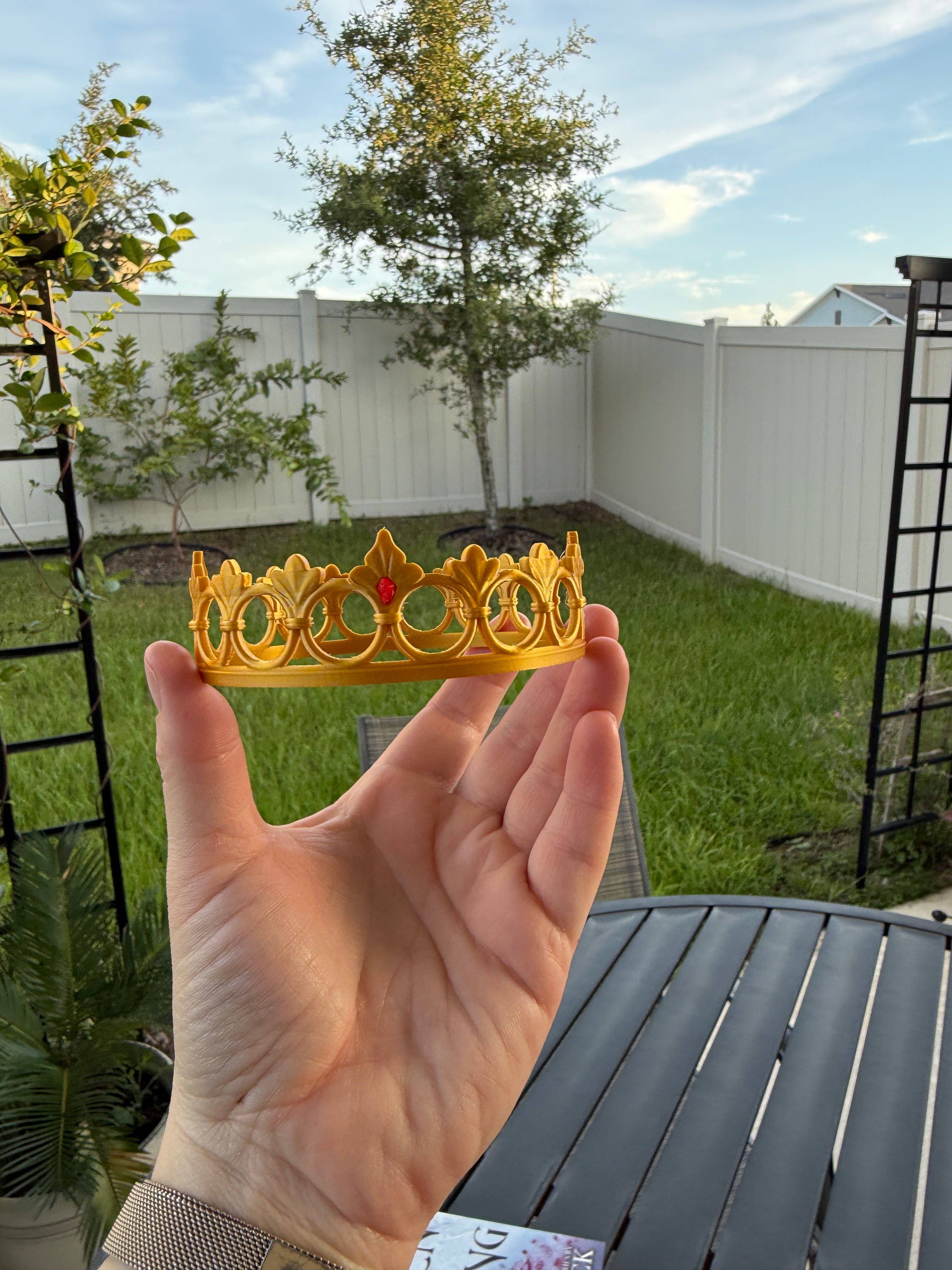 Golden Fae Crown Bookshelf Decor-Create Fantasy Crafts