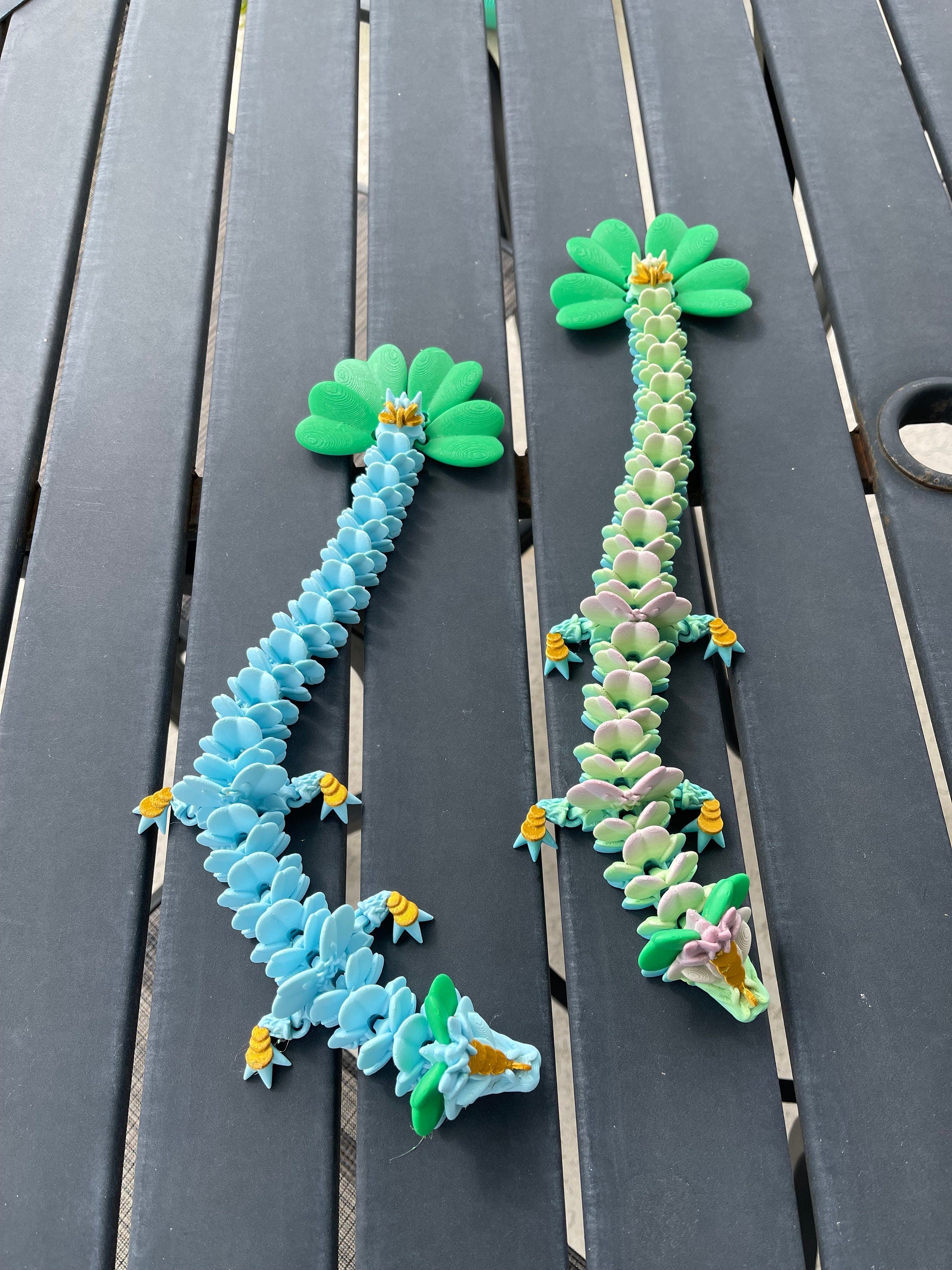 Four Leaf Clover Dragon 3D Printed Customizable Choose your own Color Bookshelf Decor Fidget Toy Gift Lucky Dragon-Create Fantasy Crafts