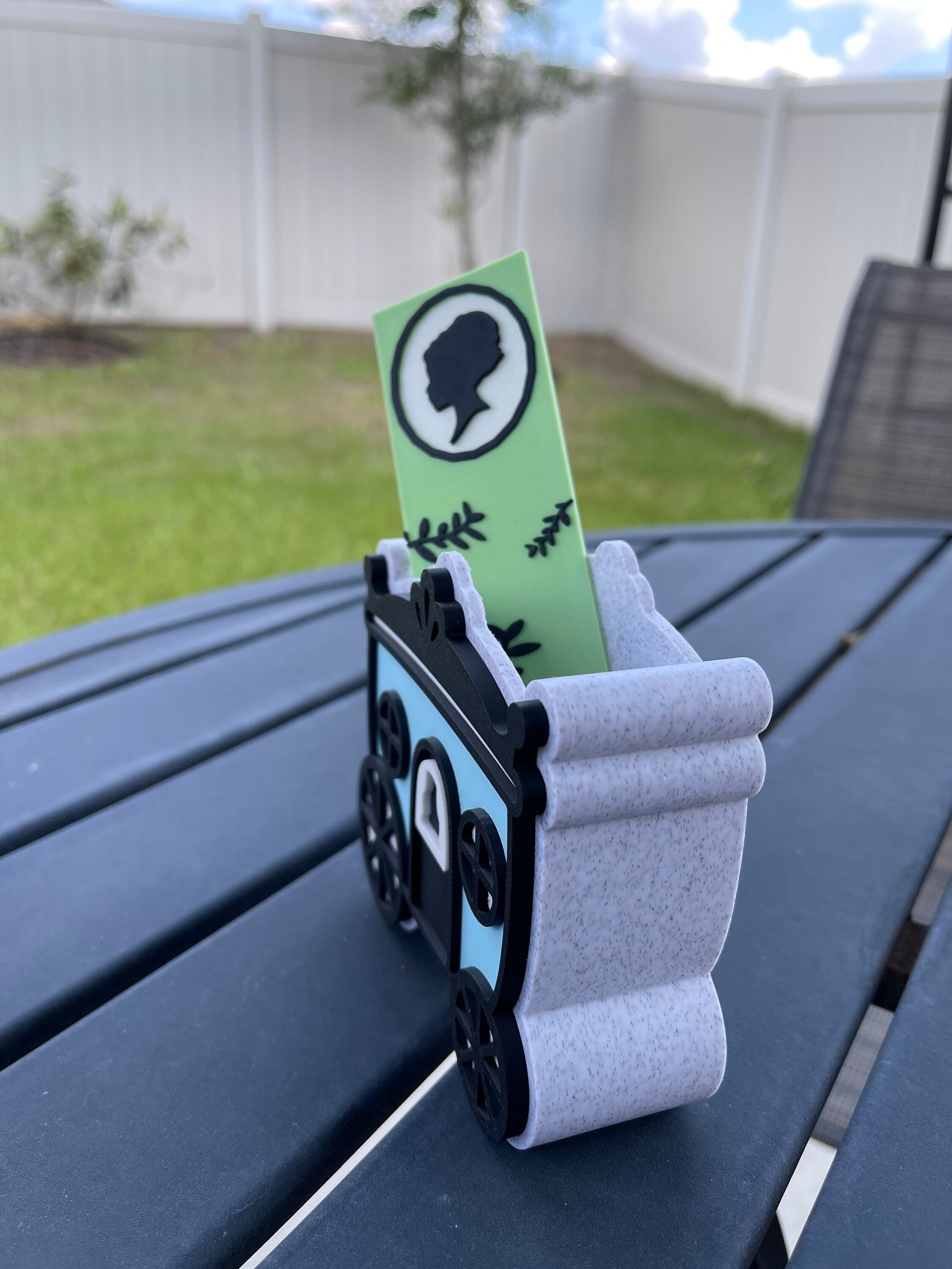 Carriage Shaped Book Mark Holder 3D Print Customizable Choose Color-Create Fantasy Crafts