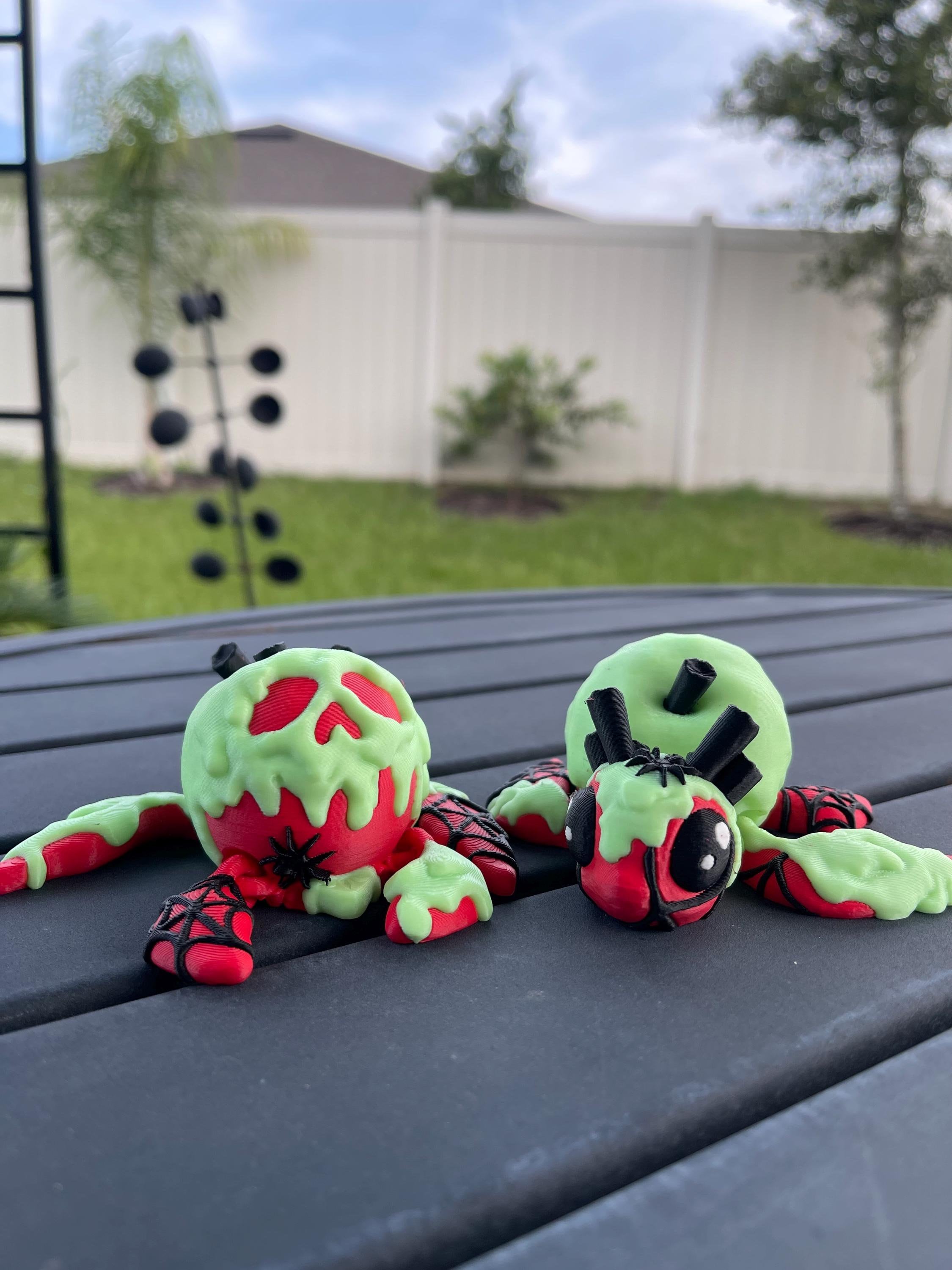 Poison Apple Turtle 3D Printed Articulating Customizable Choose Color-Create Fantasy Crafts