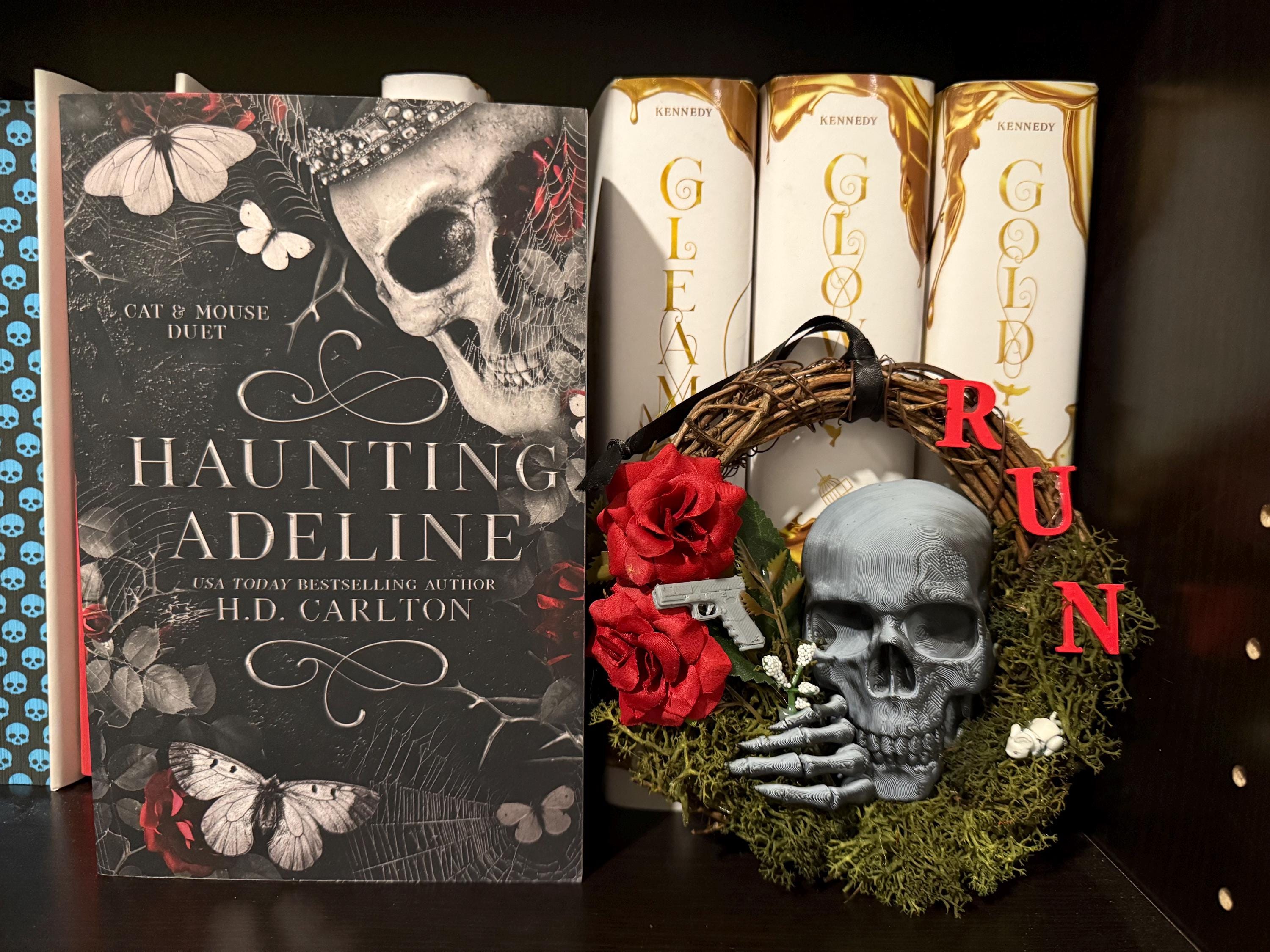 Skull Rose and Mouse 6 inch Wreath Dark Romance Bookshelf Decor-Create Fantasy Crafts