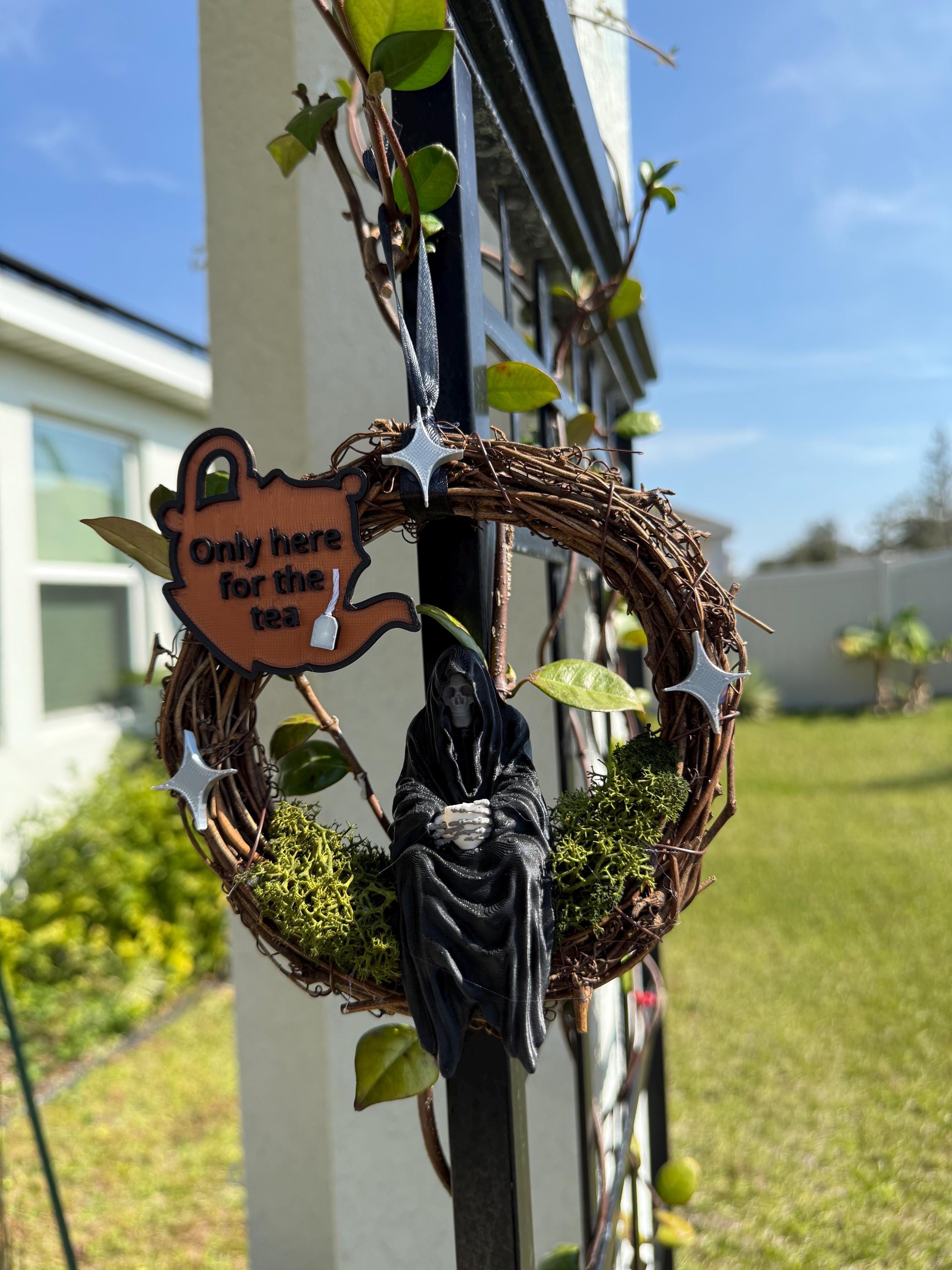 Reaper Drinking Tea - Decorative Mini Wreaths - Customizable-Create Fantasy Crafts
