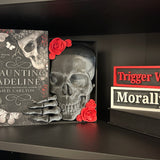 Skull Book Nook | Bookshelf Decor | Dark Romance | Horror |-Create Fantasy Crafts