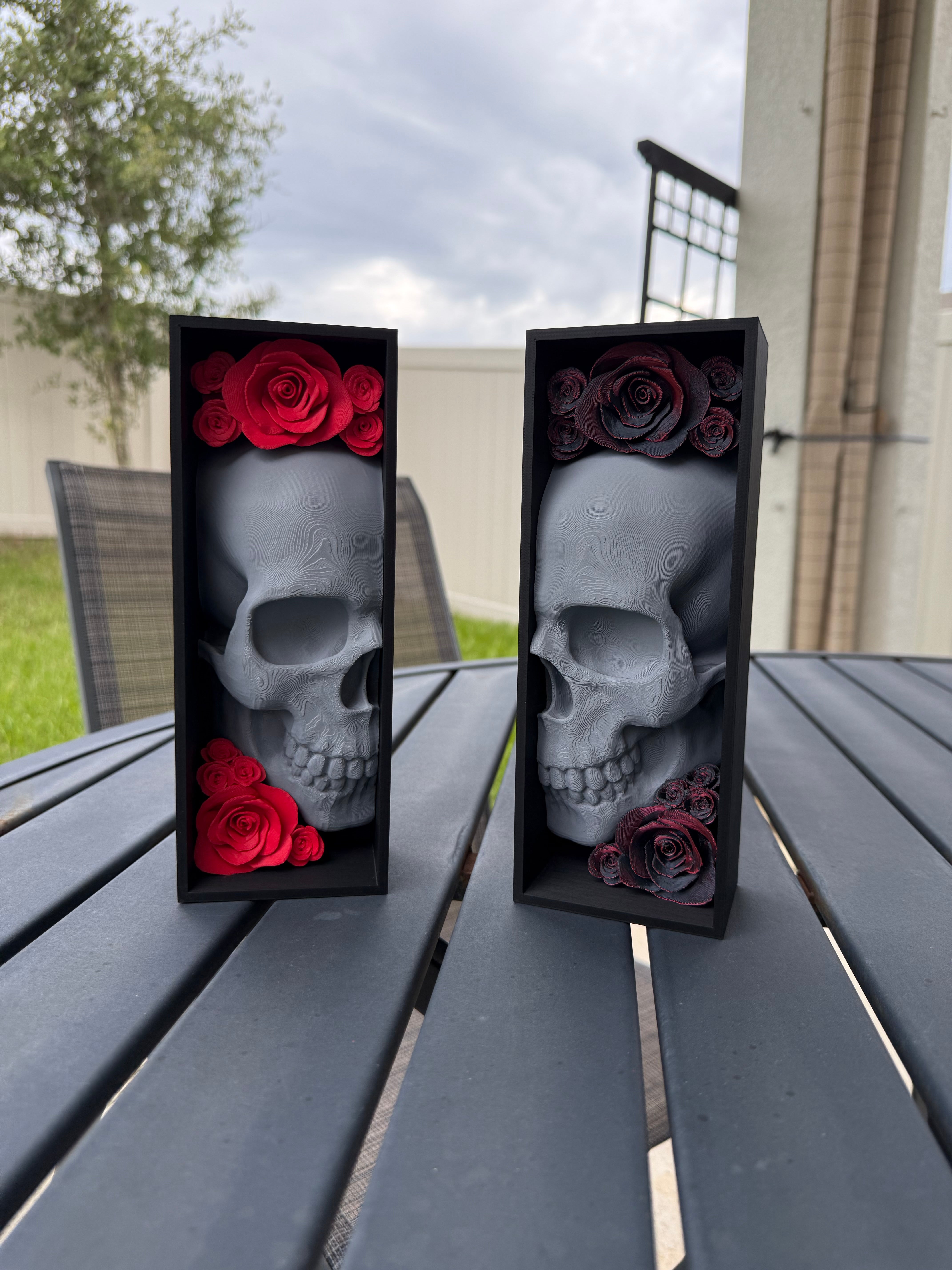 Skull Book Nook Book End Thin Version Bookshelf Decor-Create Fantasy Crafts