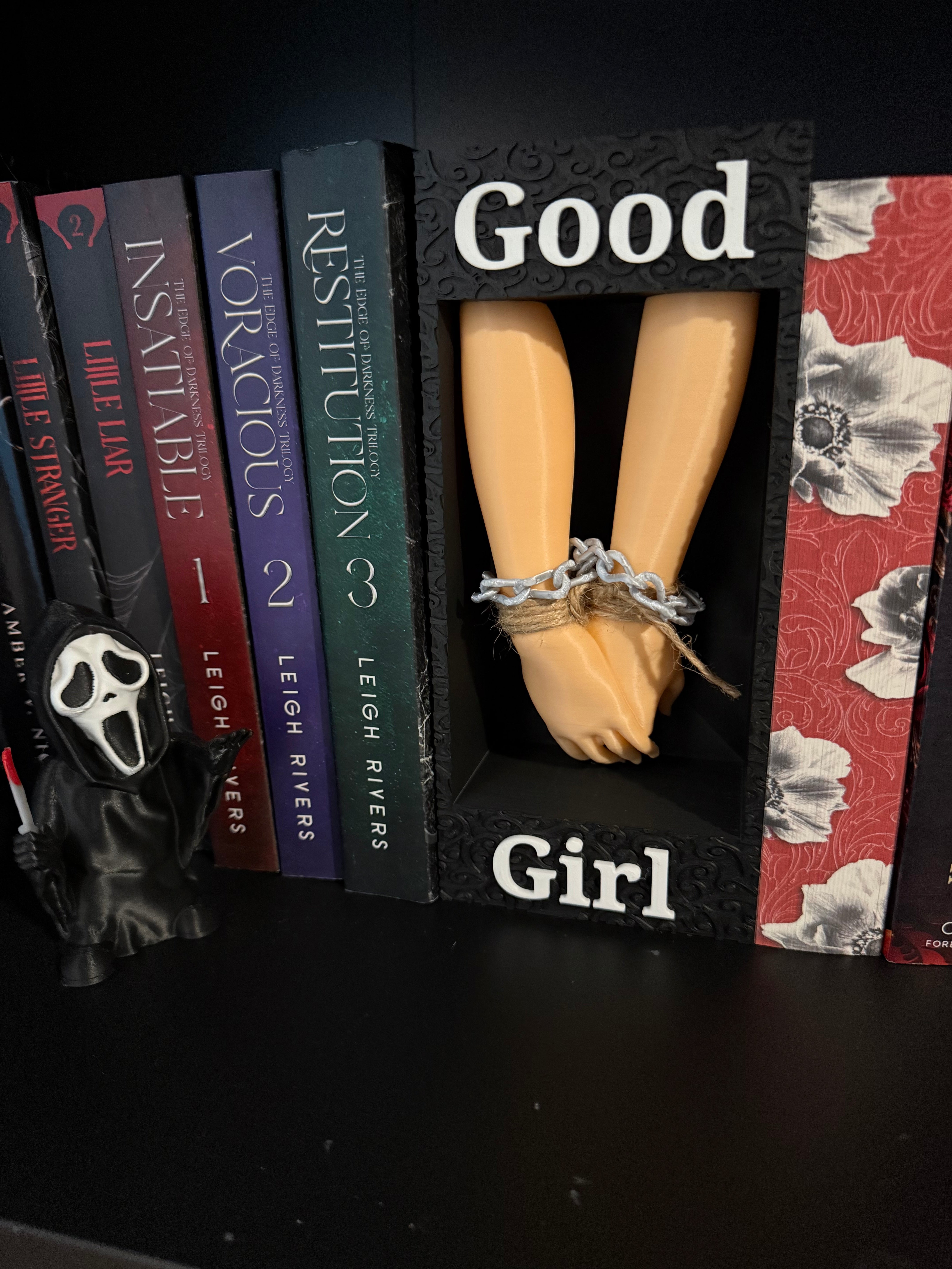 Good Girl Book Nook-Create Fantasy Crafts