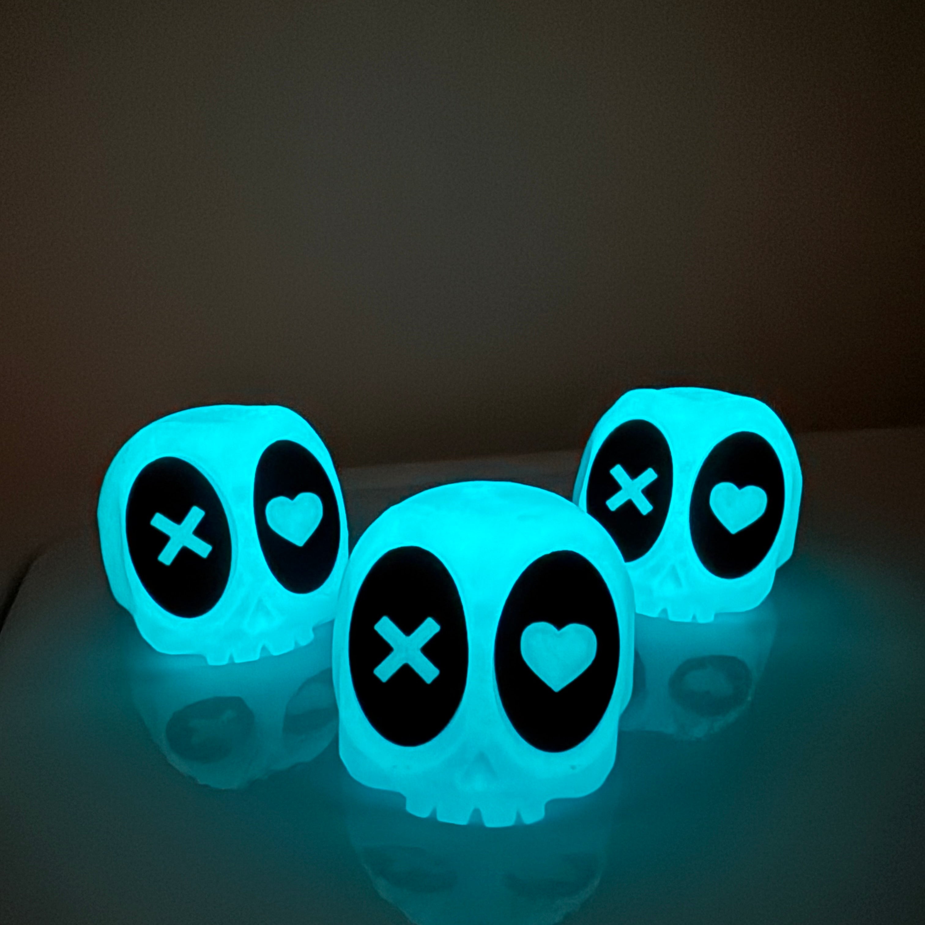 Glow Blue Skull Bookshelf Decor-Create Fantasy Crafts
