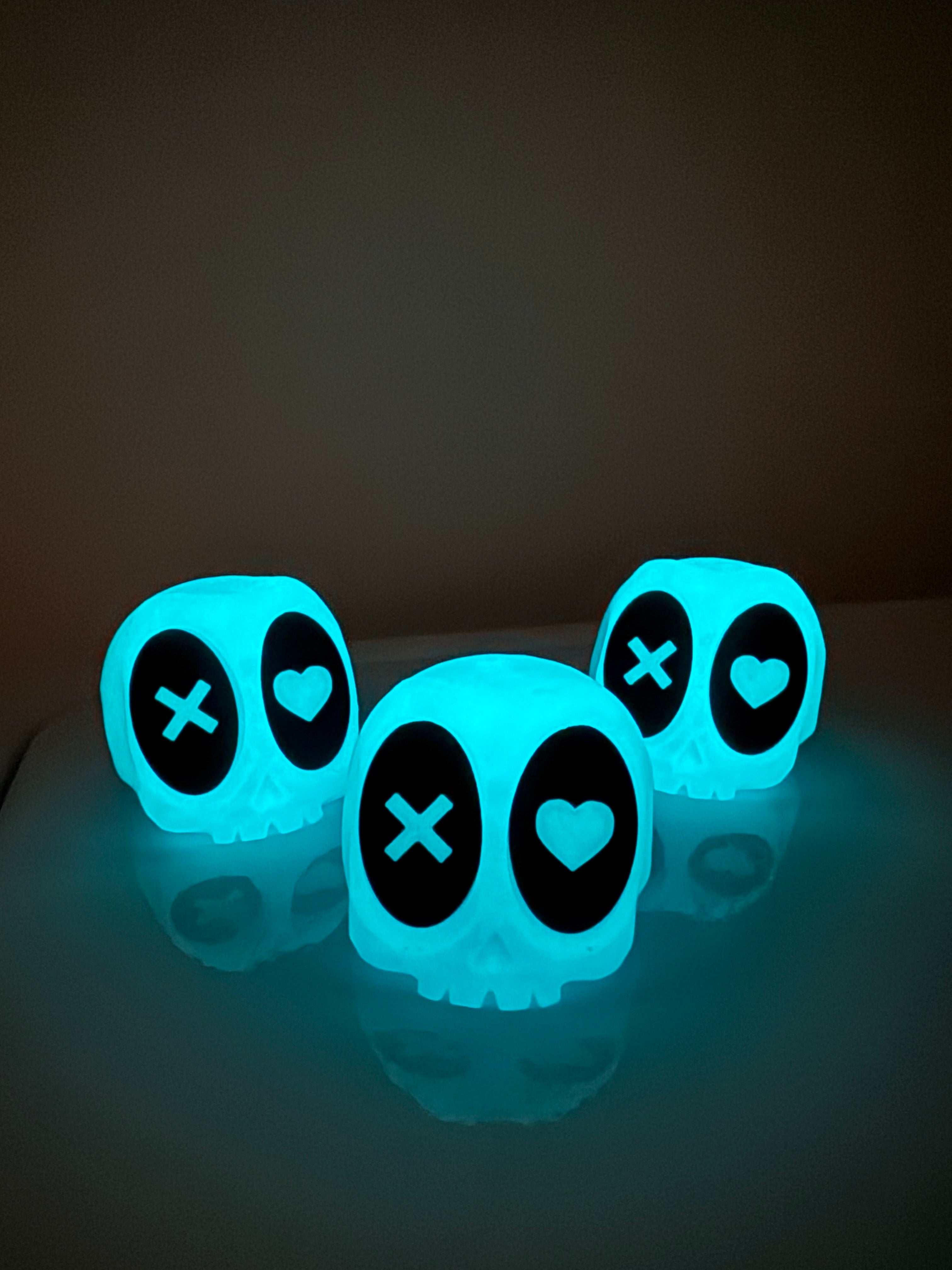 Glow Blue Skull Bookshelf Decor-Create Fantasy Crafts