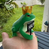 Crowned Frog Bookshelf Decor