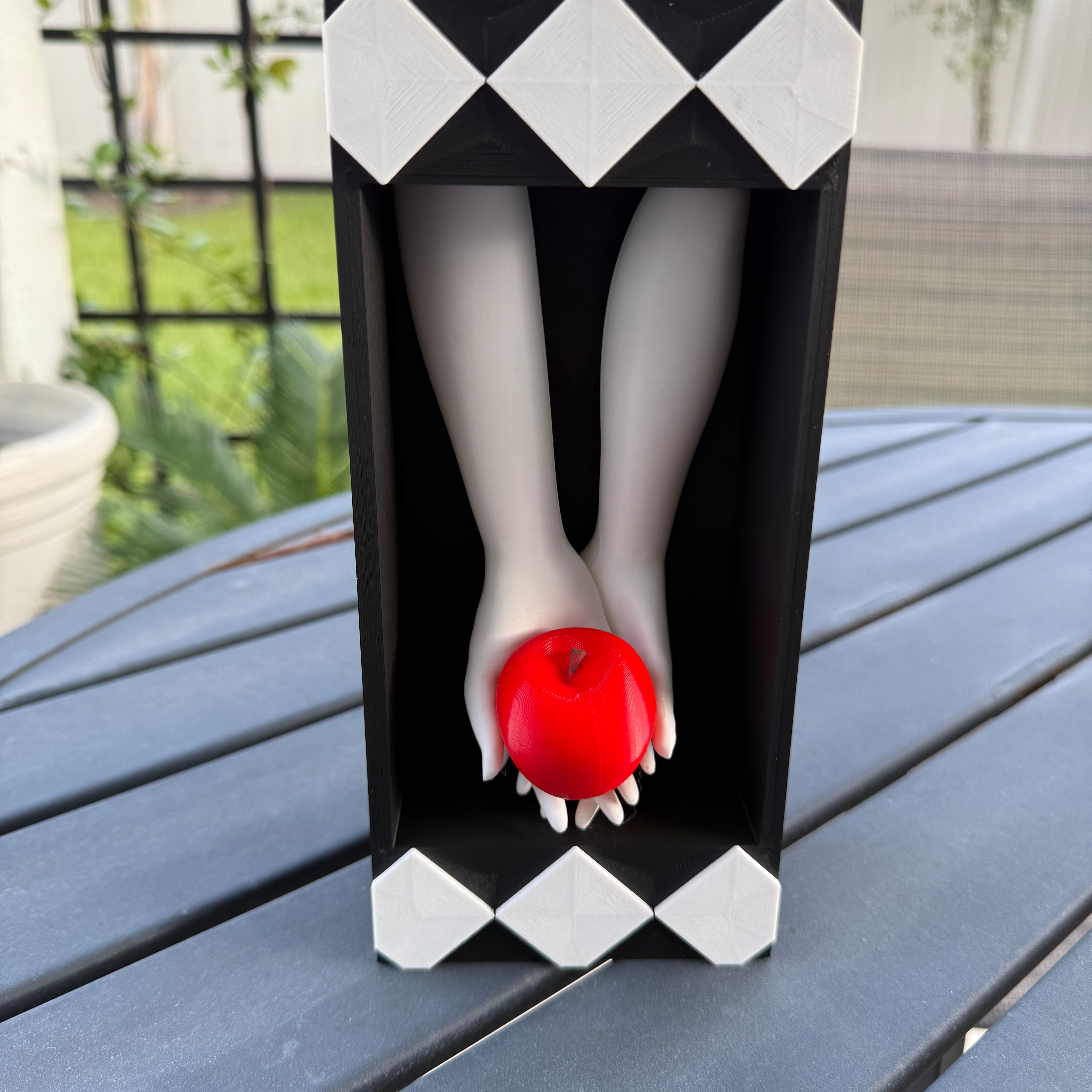 Holding Apple Book Nook-Create Fantasy Crafts