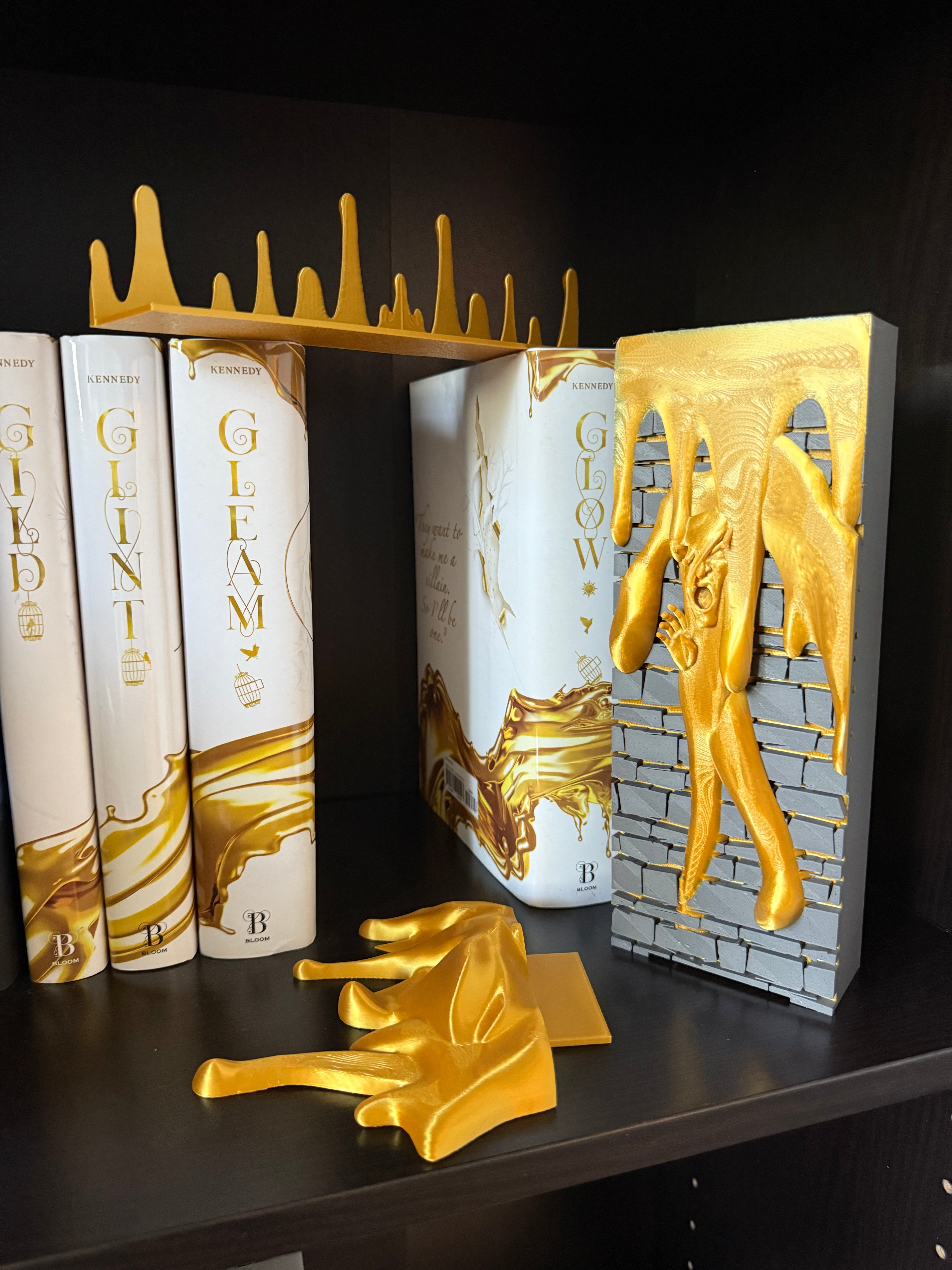 Dripping Gold Wall Book Nook | Bookish Merch | Bookshelf Decor | Romantasy |-Create Fantasy Crafts