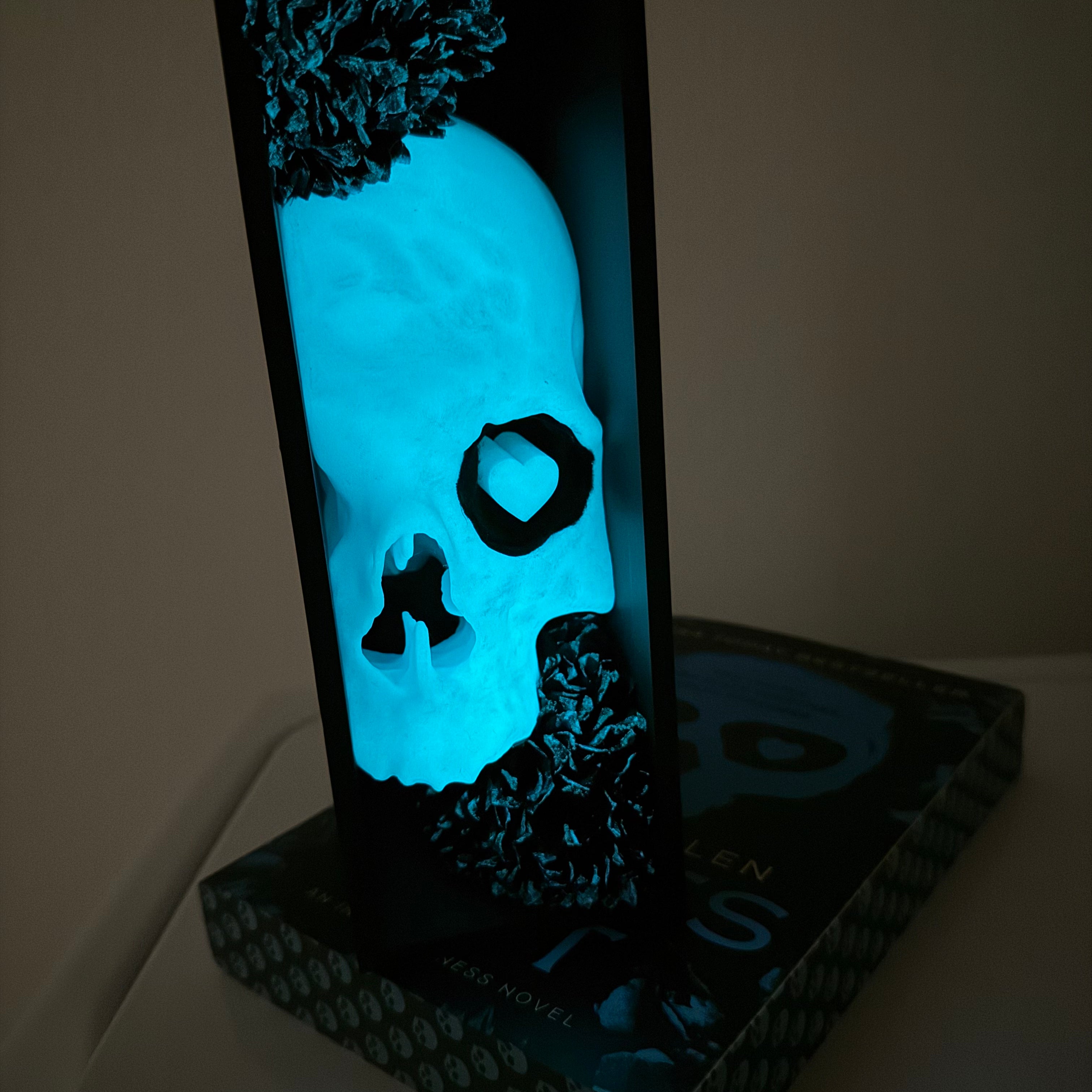 Skull Flower Book Nook | Bookish Merch | Bookshelf Decor | Dark Romance-Create Fantasy Crafts