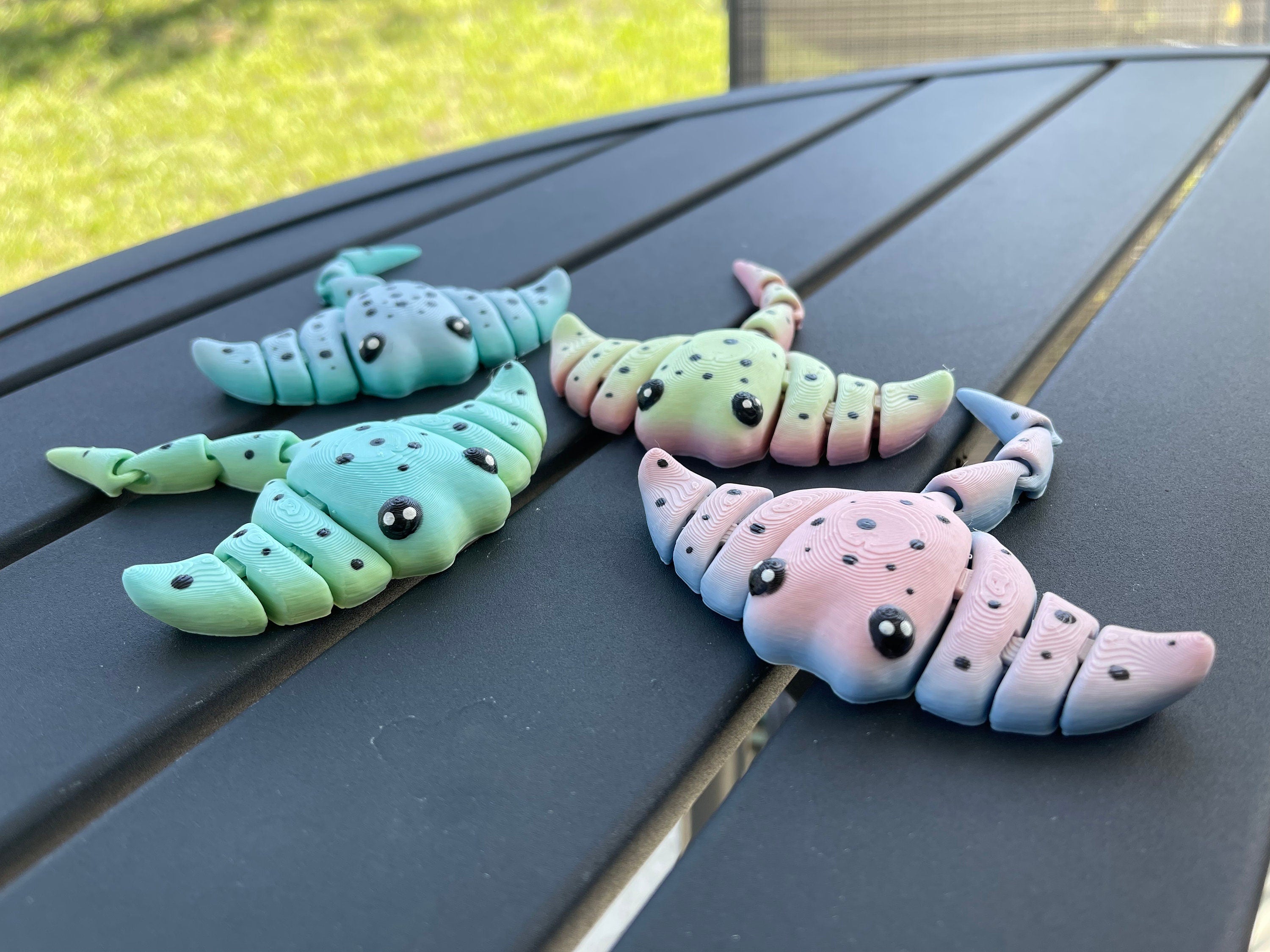 Baby Articulating Stingray 3D Printed Fidget Toy Desk Decor-Create Fantasy Crafts