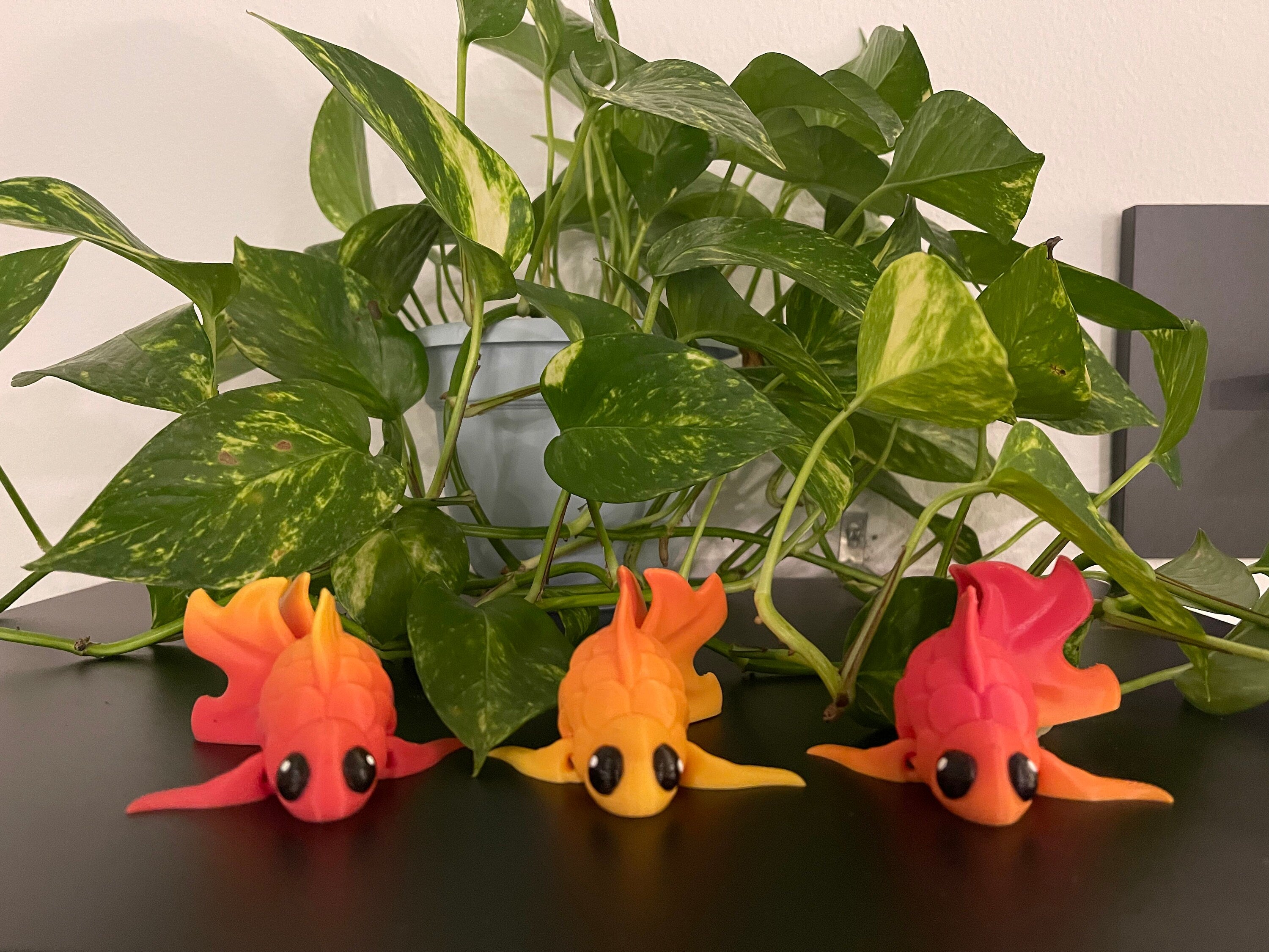 Cute Goldfish 3D Print Articulating Desk Decor-Create Fantasy Crafts