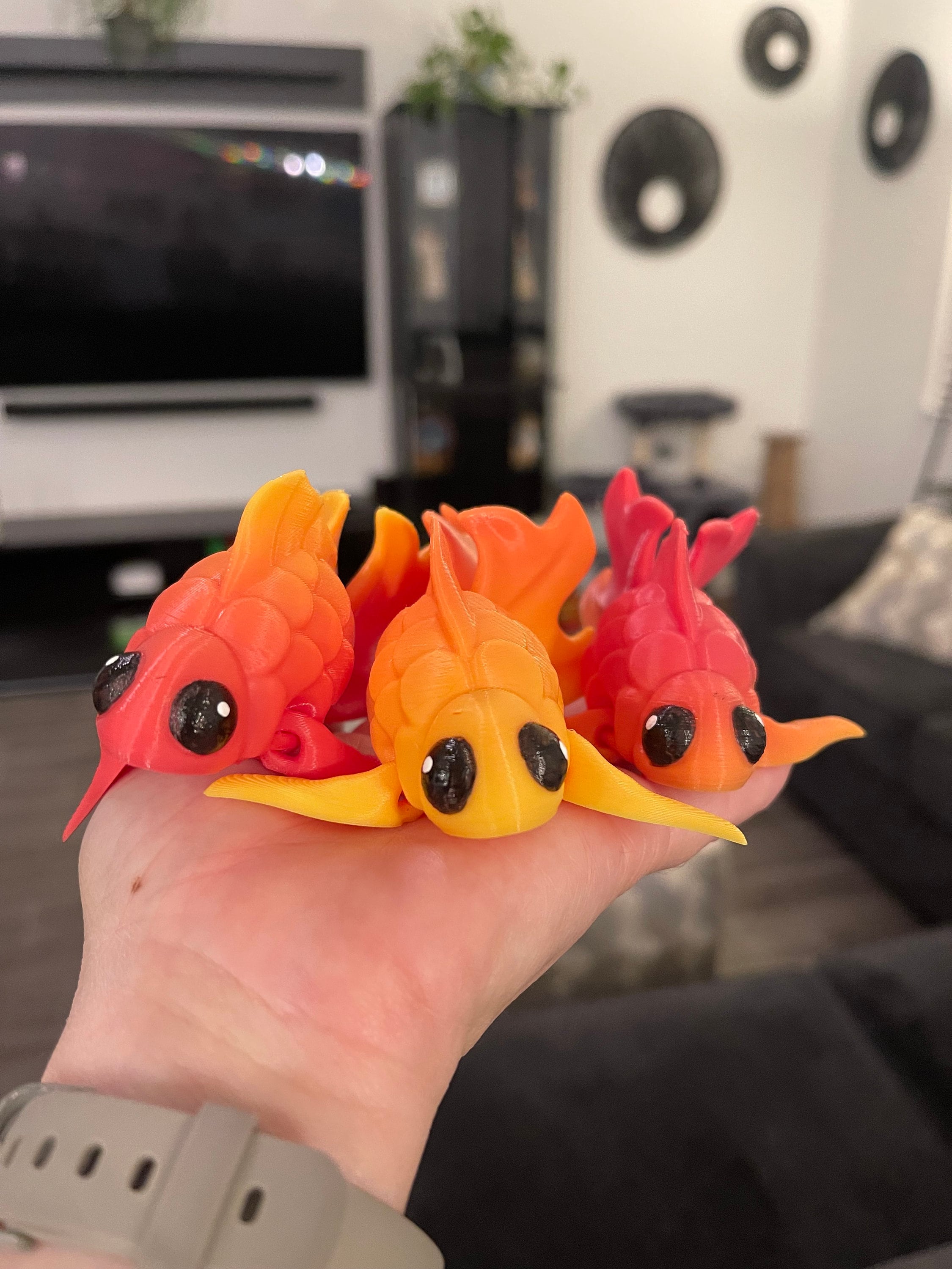 Cute Goldfish 3D Print Articulating Desk Decor-Create Fantasy Crafts