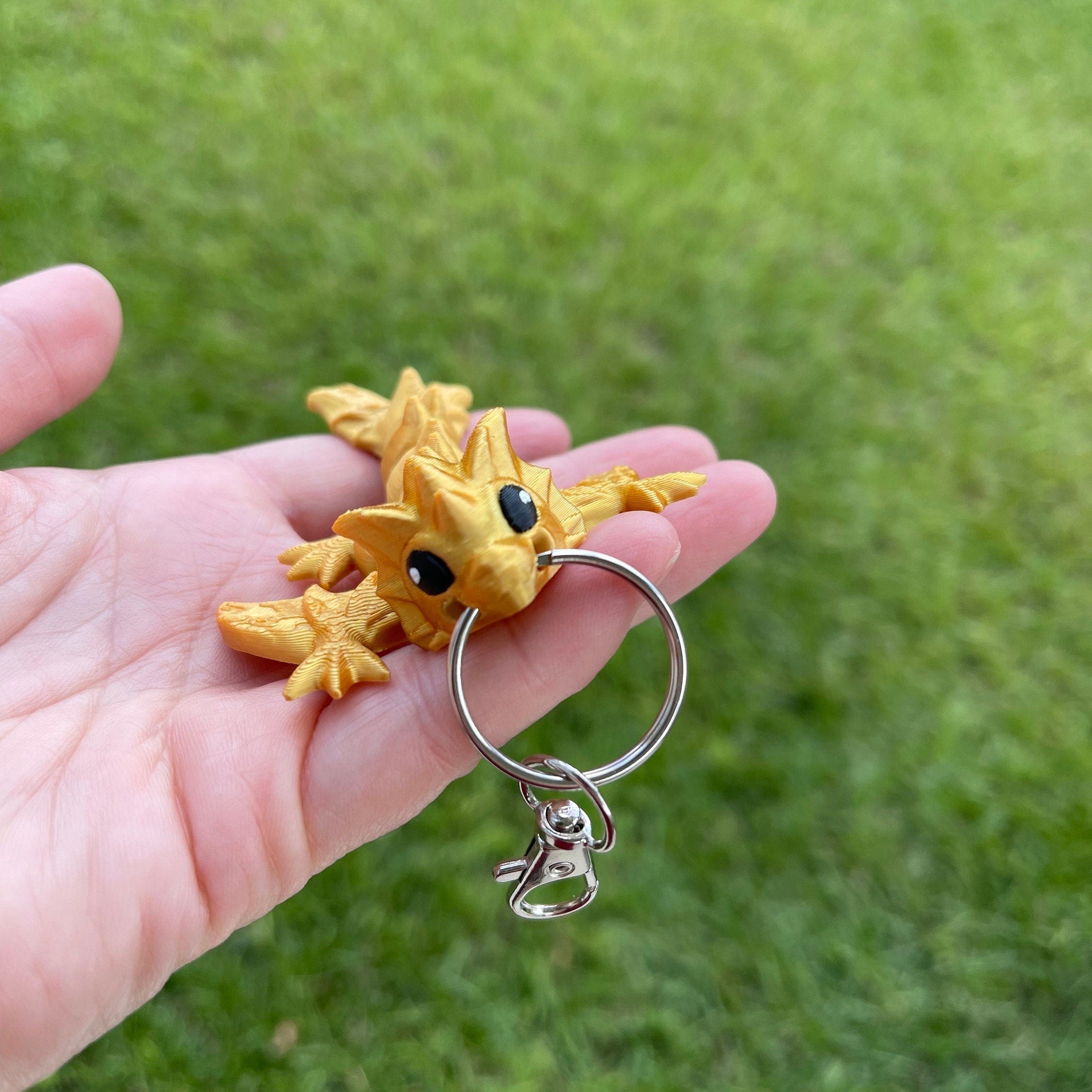 Gold Dragon Keychain - Articulating 3D Print-Create Fantasy Crafts