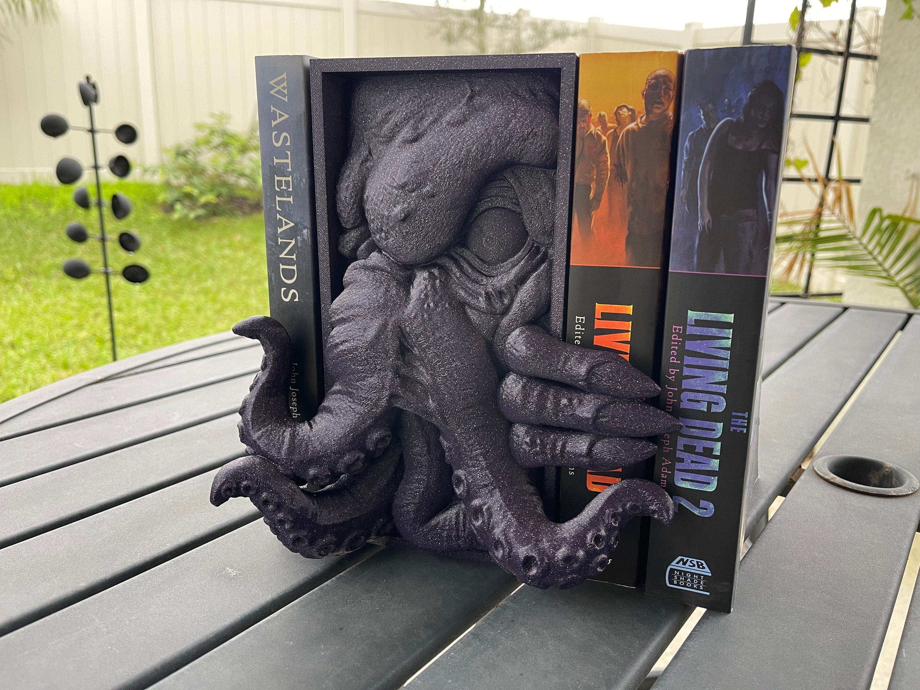 Octopus Book Nook 3D Printed Choose Color Fantasy Book Shelf Decor Book End 4x8 Horror-Create Fantasy Crafts