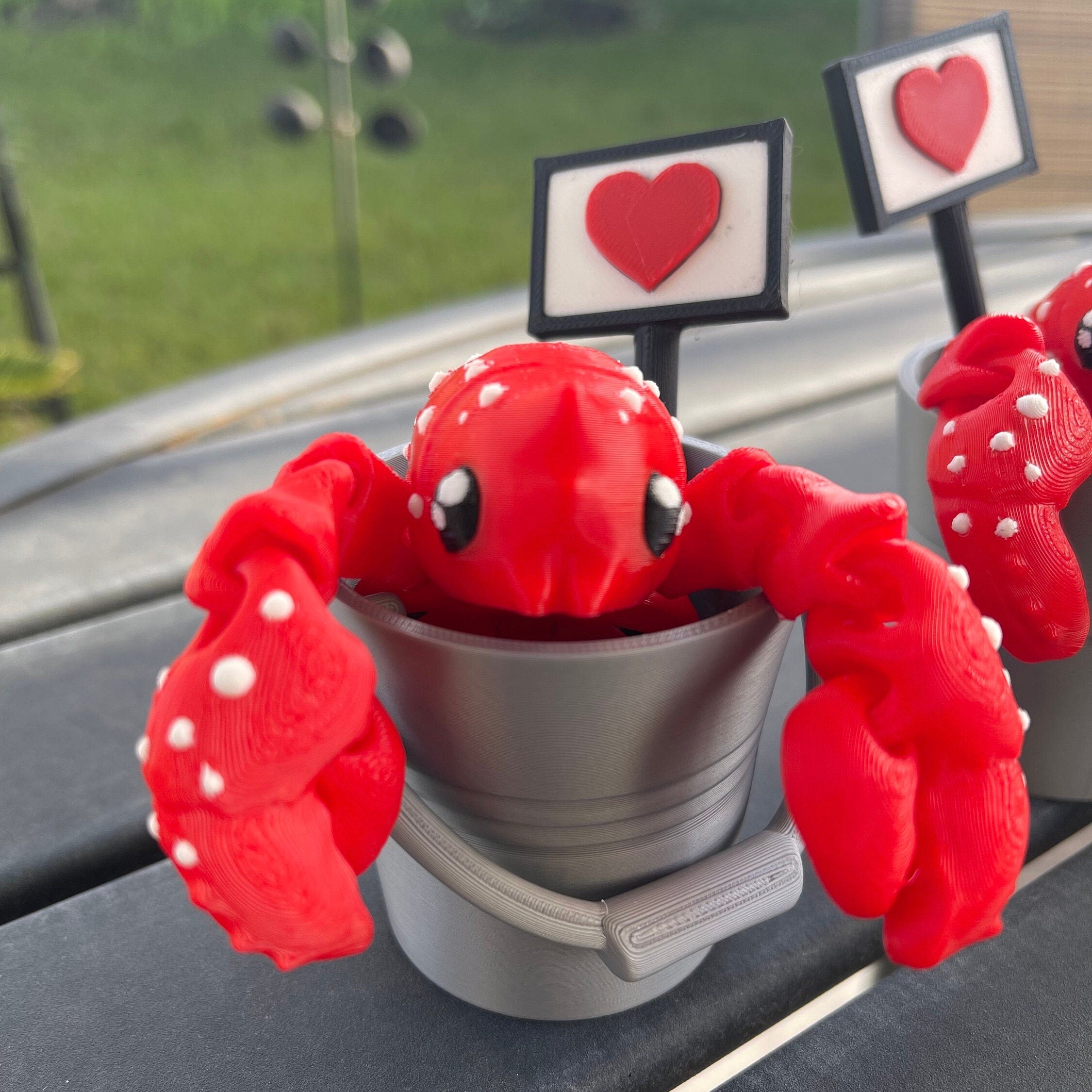 3D Print - Lobster in a bucket - Gift Fidget Toy Decor-Create Fantasy Crafts