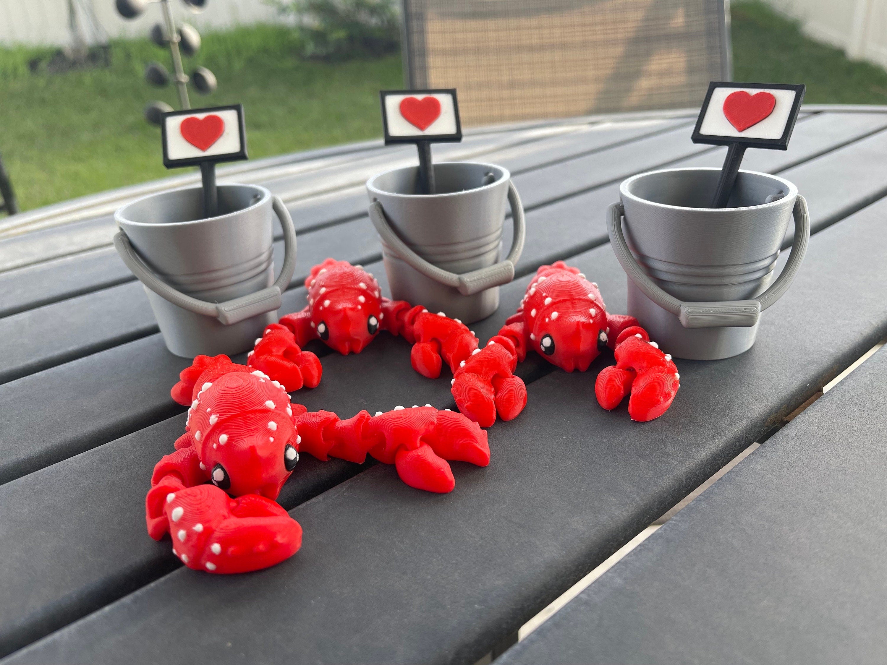 3D Print - Lobster in a bucket - Gift Fidget Toy Decor-Create Fantasy Crafts