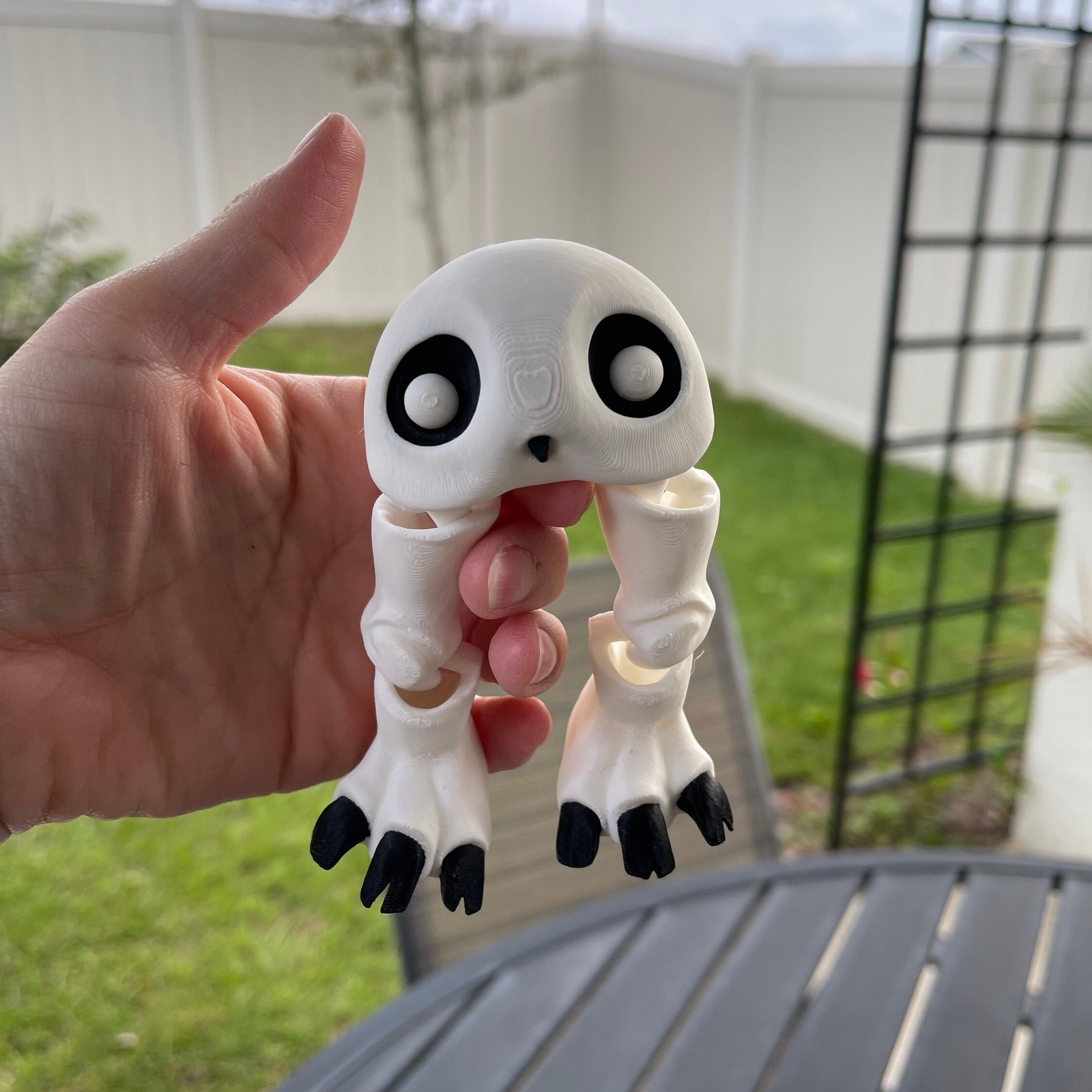 Fresno Nightcrawler Articulated 3D Printed Desk Horror Goth Decor Fidget Creepy Cute Cryptid-Create Fantasy Crafts