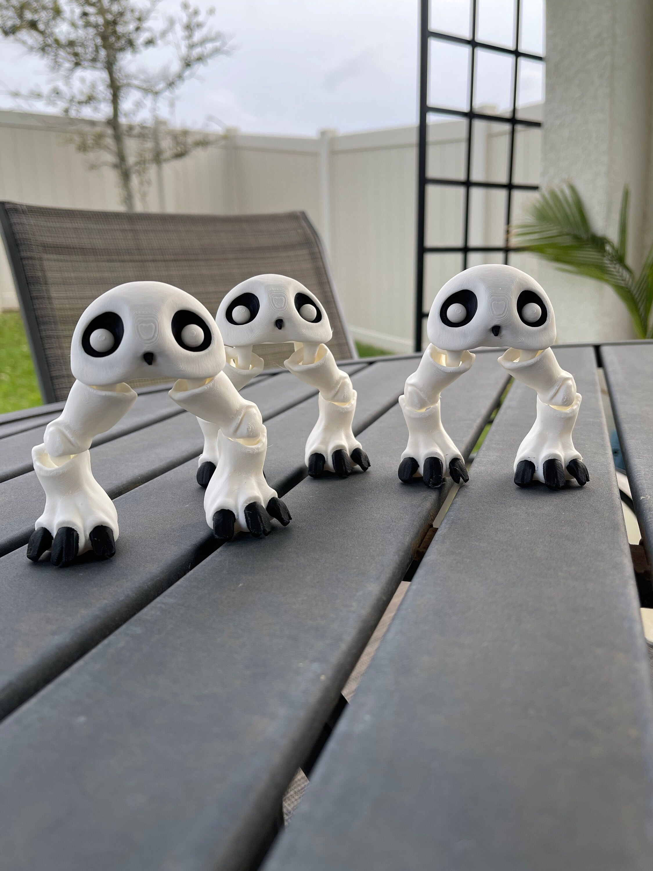 Fresno Nightcrawler Articulated 3D Printed Desk Horror Goth Decor Fidget Creepy Cute Cryptid-Create Fantasy Crafts