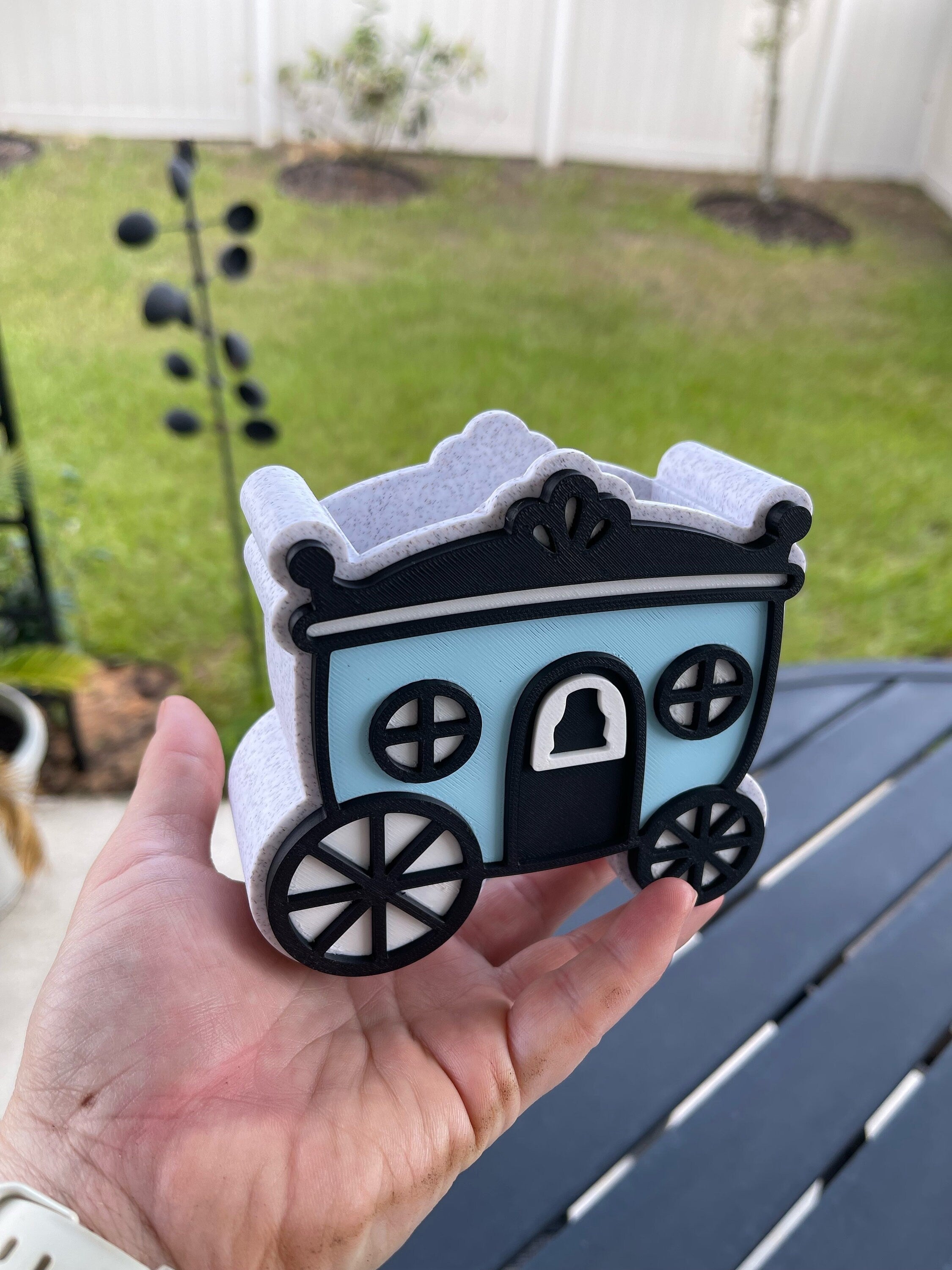 Carriage Shaped Book Mark Holder 3D Print Customizable Choose Color-Create Fantasy Crafts