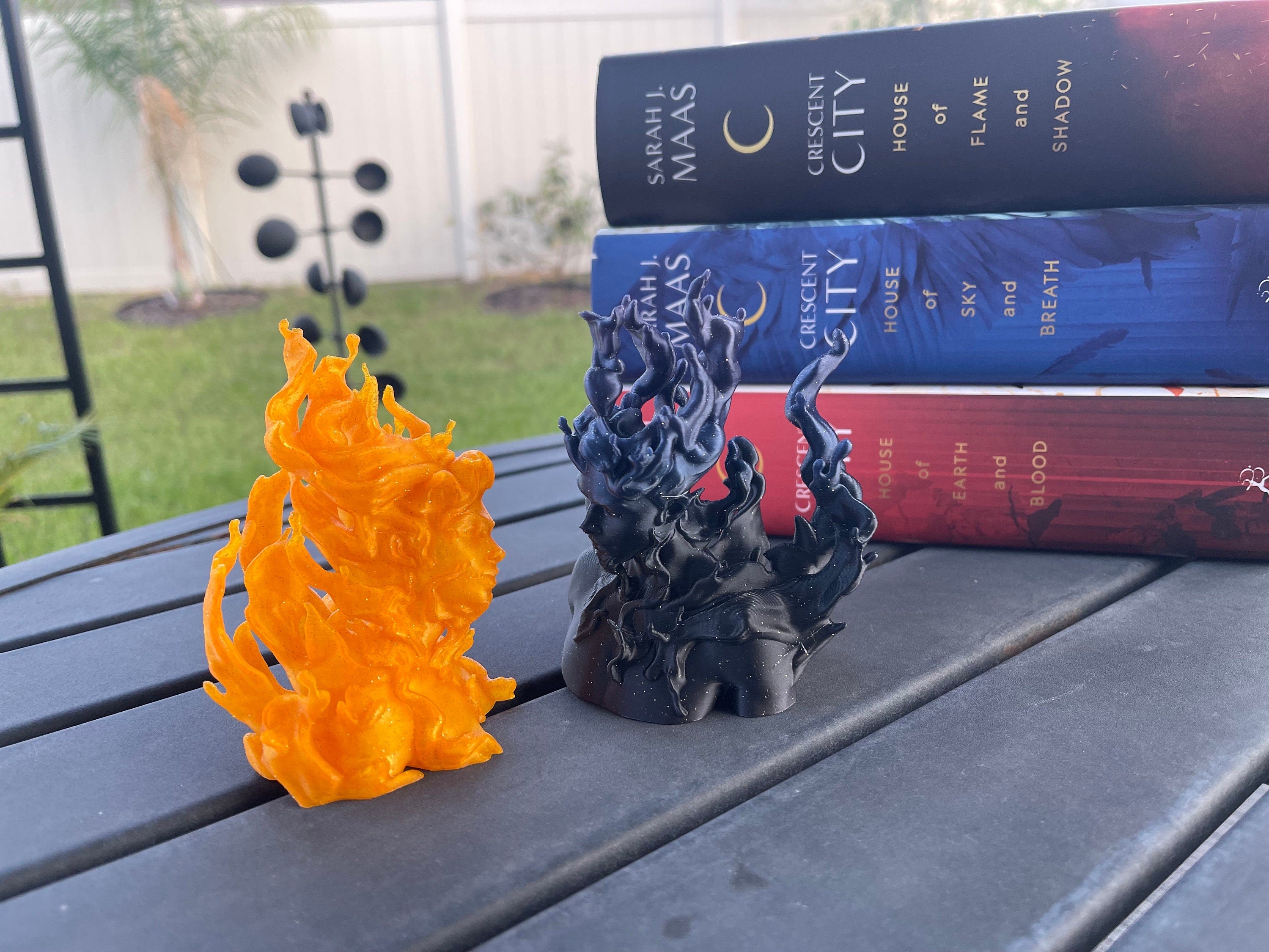 Day & Night Bookshelf Decor 3D Print-Create Fantasy Crafts
