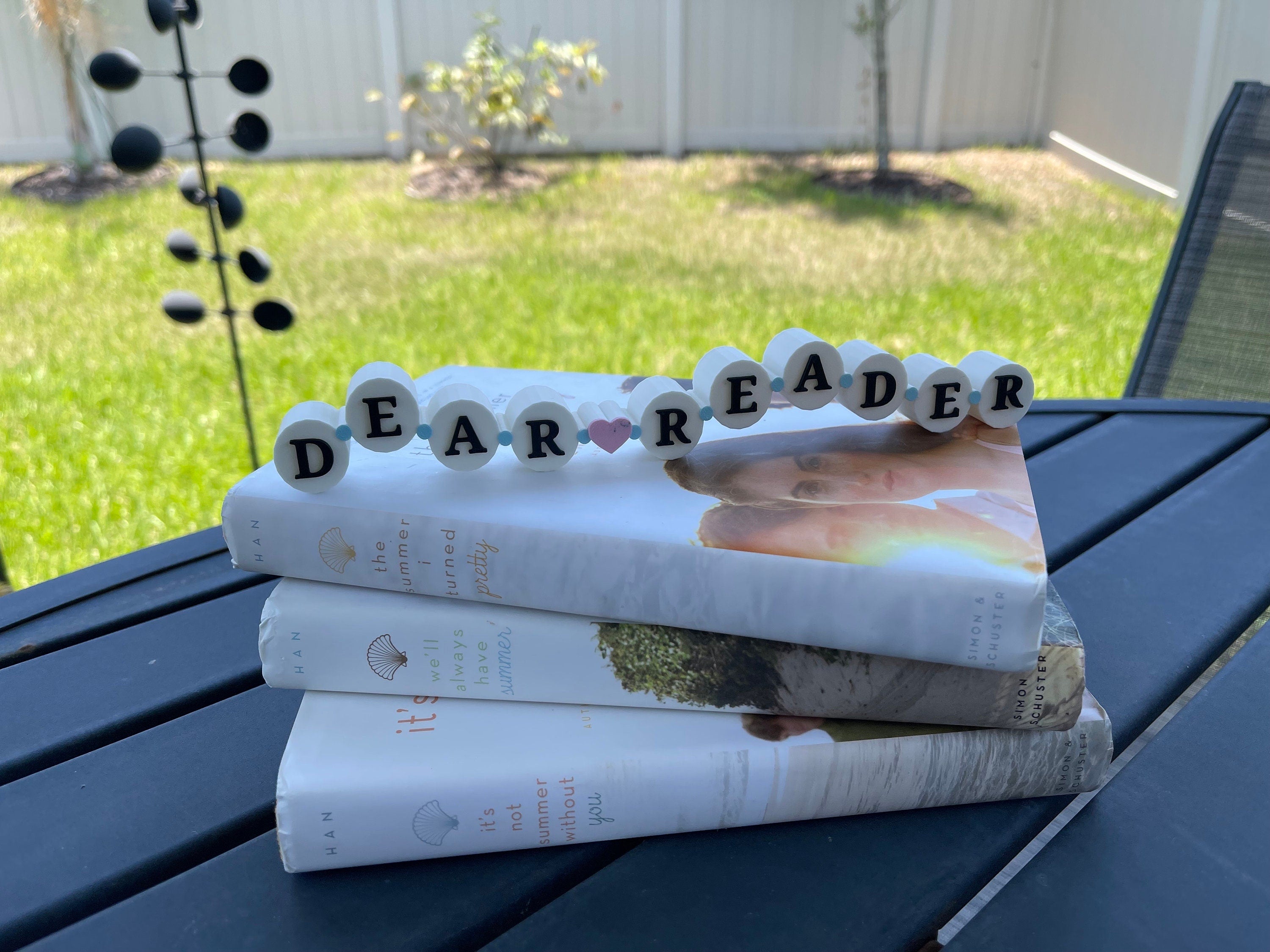 3D printed - Cute Friendship Bracelet inspired Book Shelf Sign-Create Fantasy Crafts