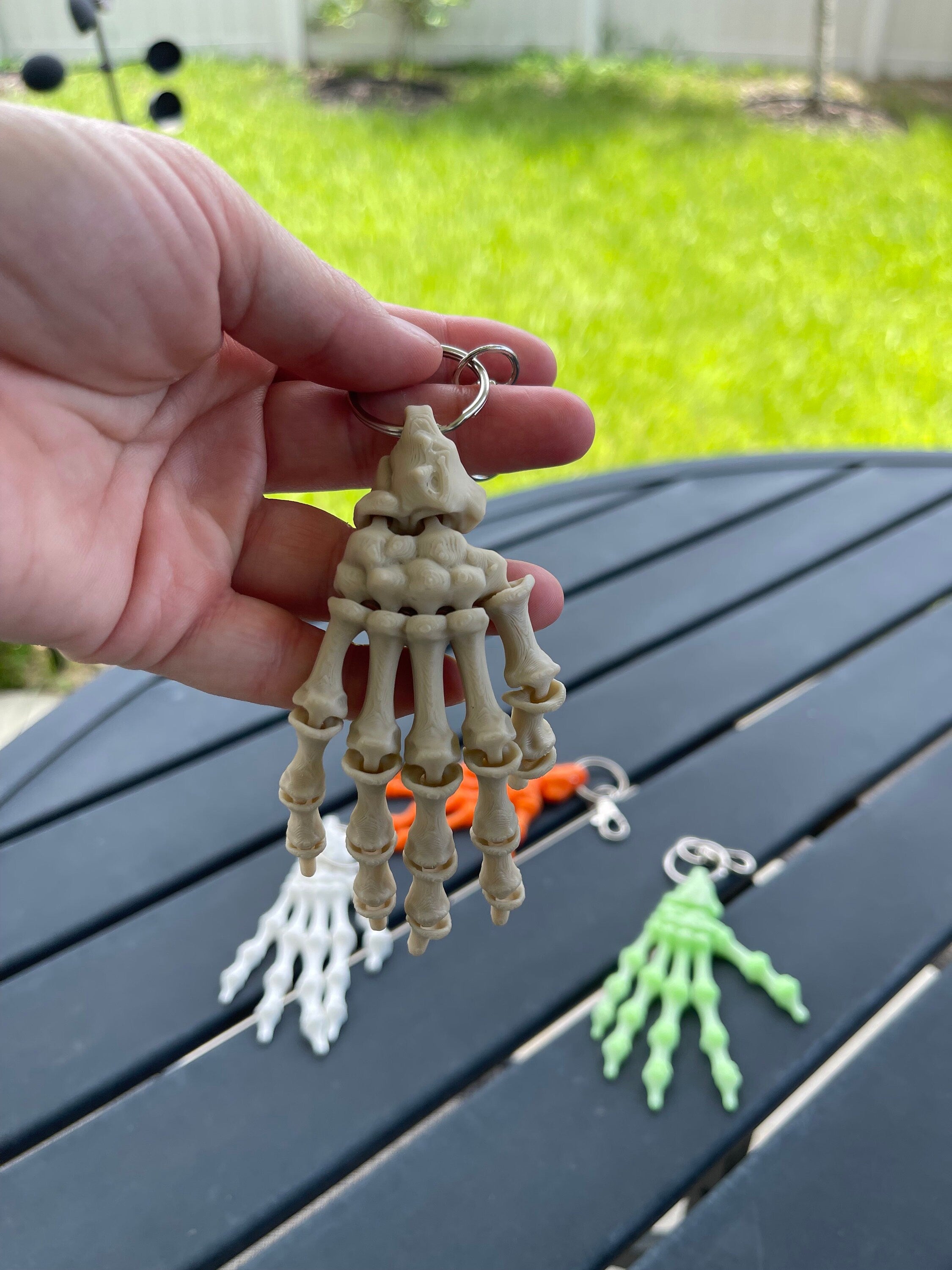 Skeleton Hand Keychain Articulating 3D Print-Create Fantasy Crafts