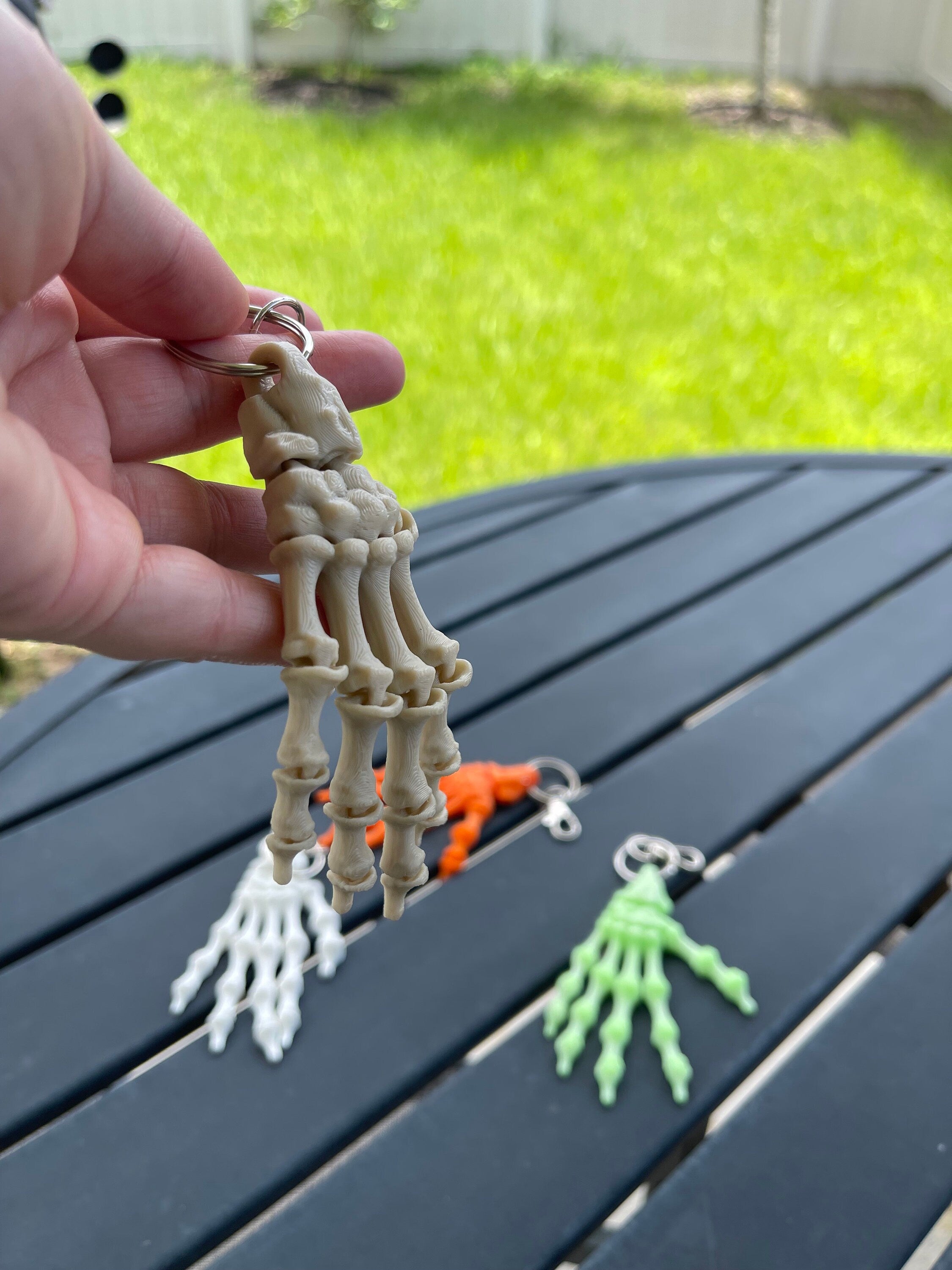 Skeleton Hand Keychain Articulating 3D Print-Create Fantasy Crafts