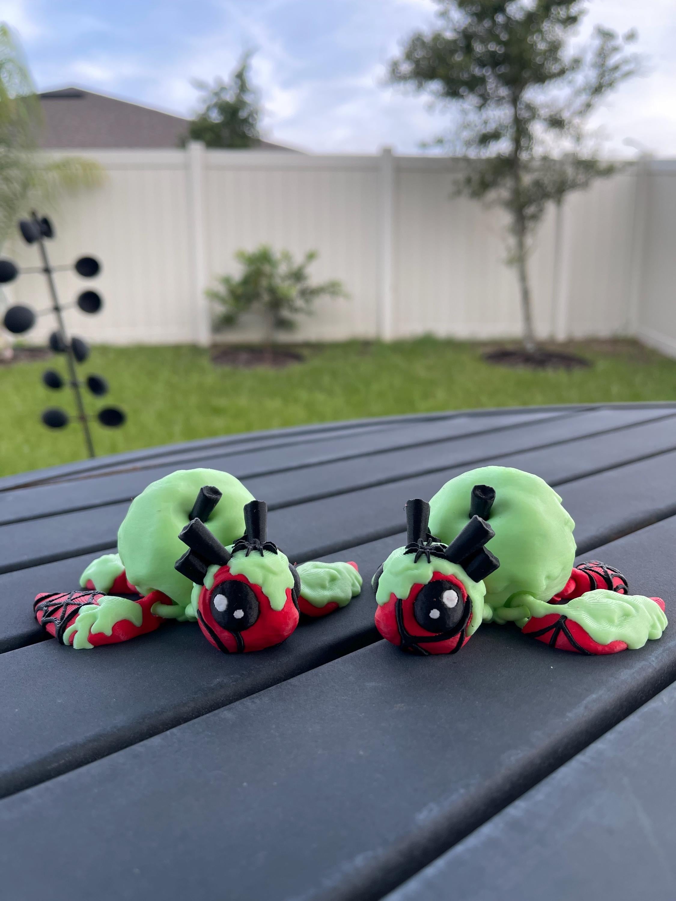 Poison Apple Turtle 3D Printed Articulating Customizable Choose Color-Create Fantasy Crafts