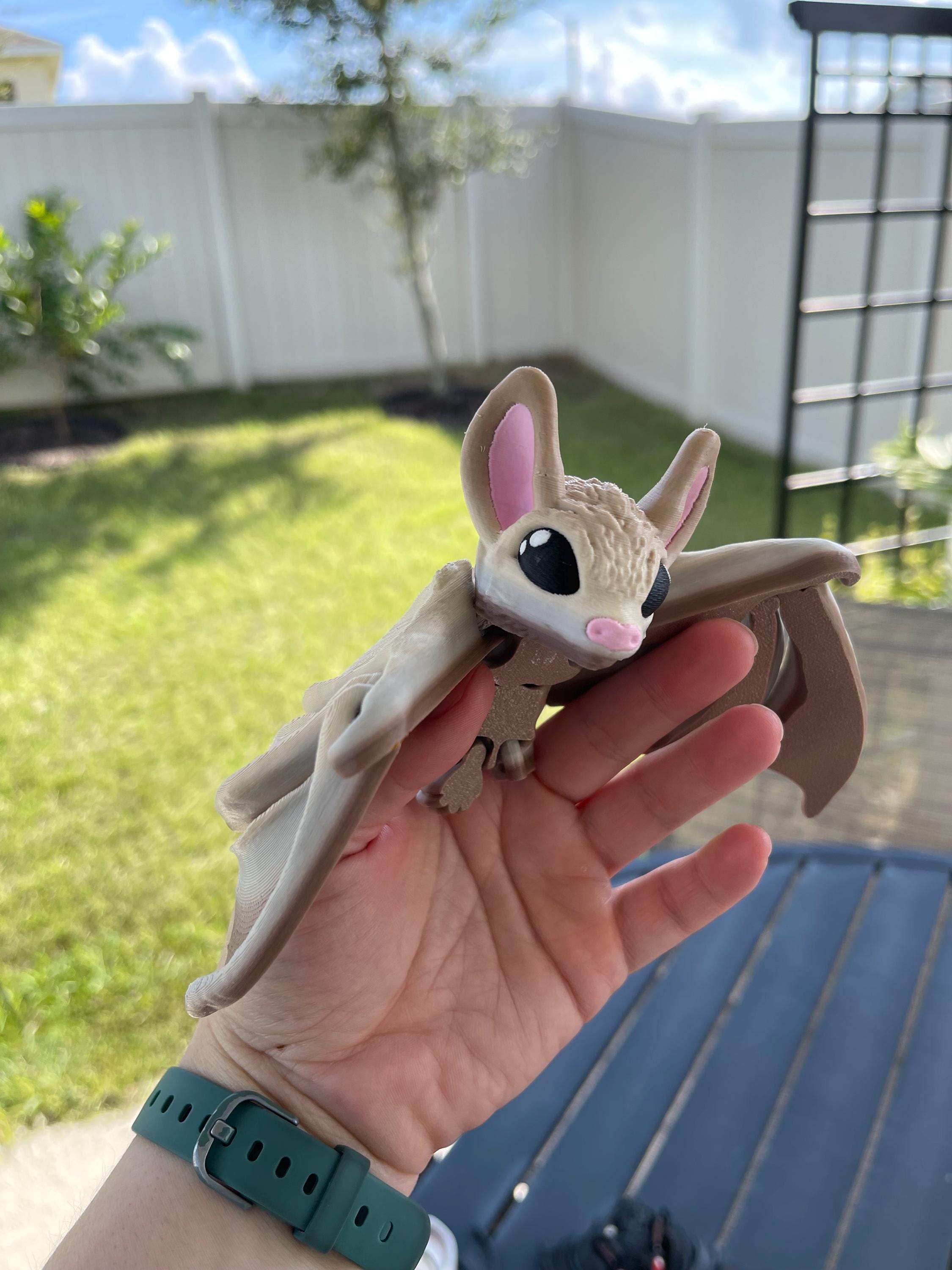 3D Print Articulating Bat Customizable Choose your own Color Bookself Decor Fidget Toy Gift-Create Fantasy Crafts
