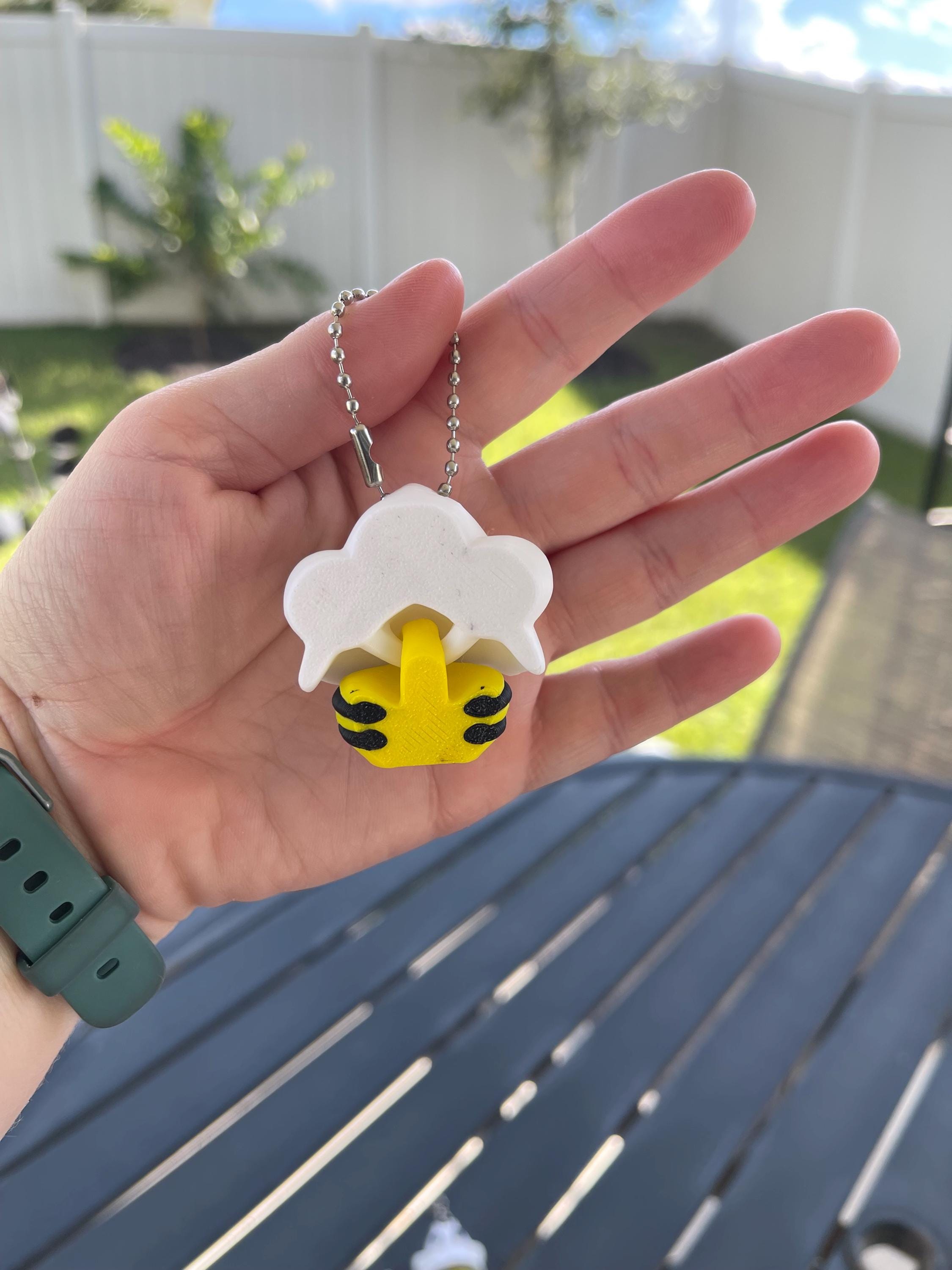 Cute Ghost BOO Bee 3D Print Keychain - Articulating-Create Fantasy Crafts