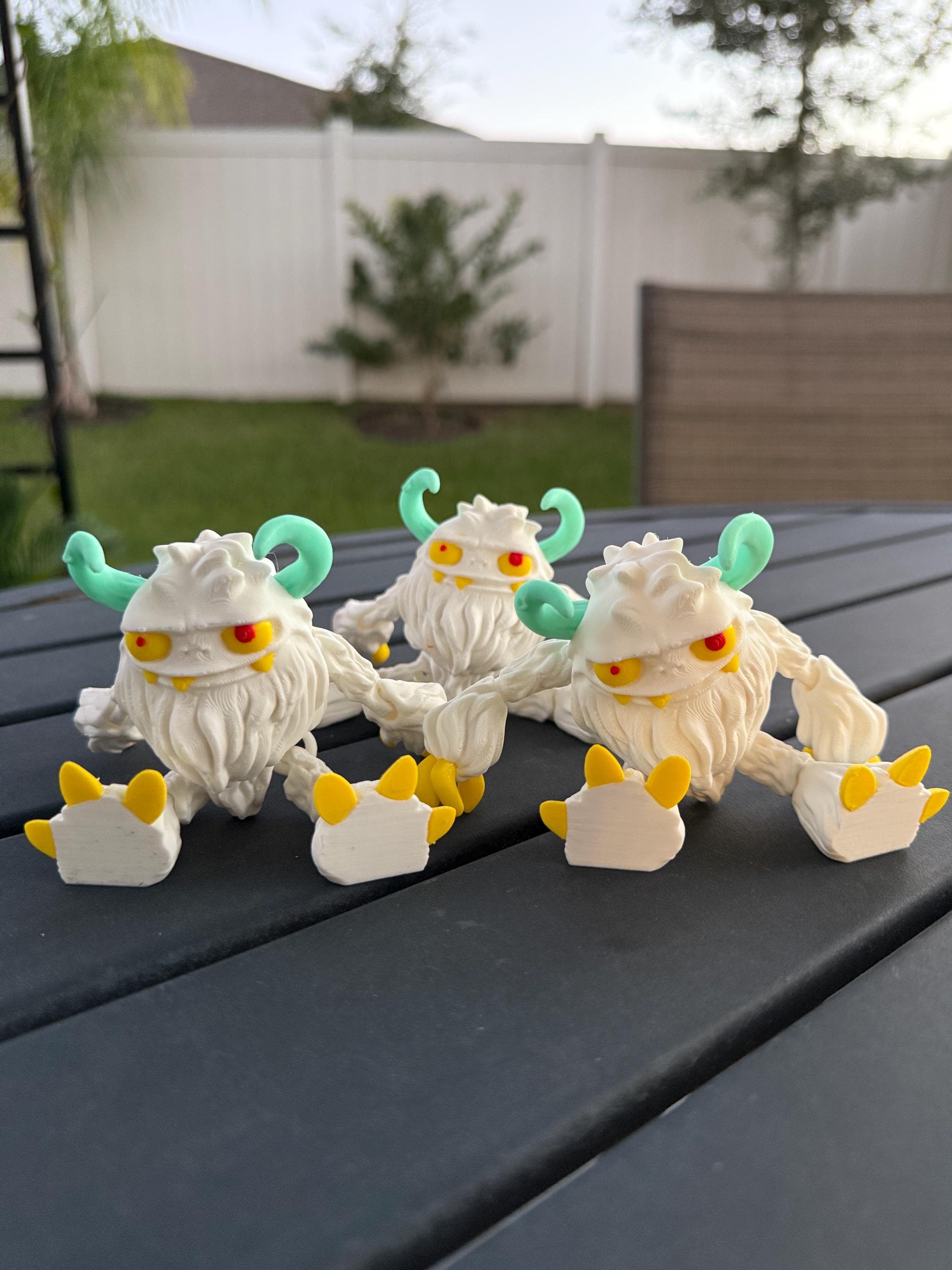 Yeti Articulating 3D Print Desk Decor Horror Goth Fidget Creepy Cute-Create Fantasy Crafts