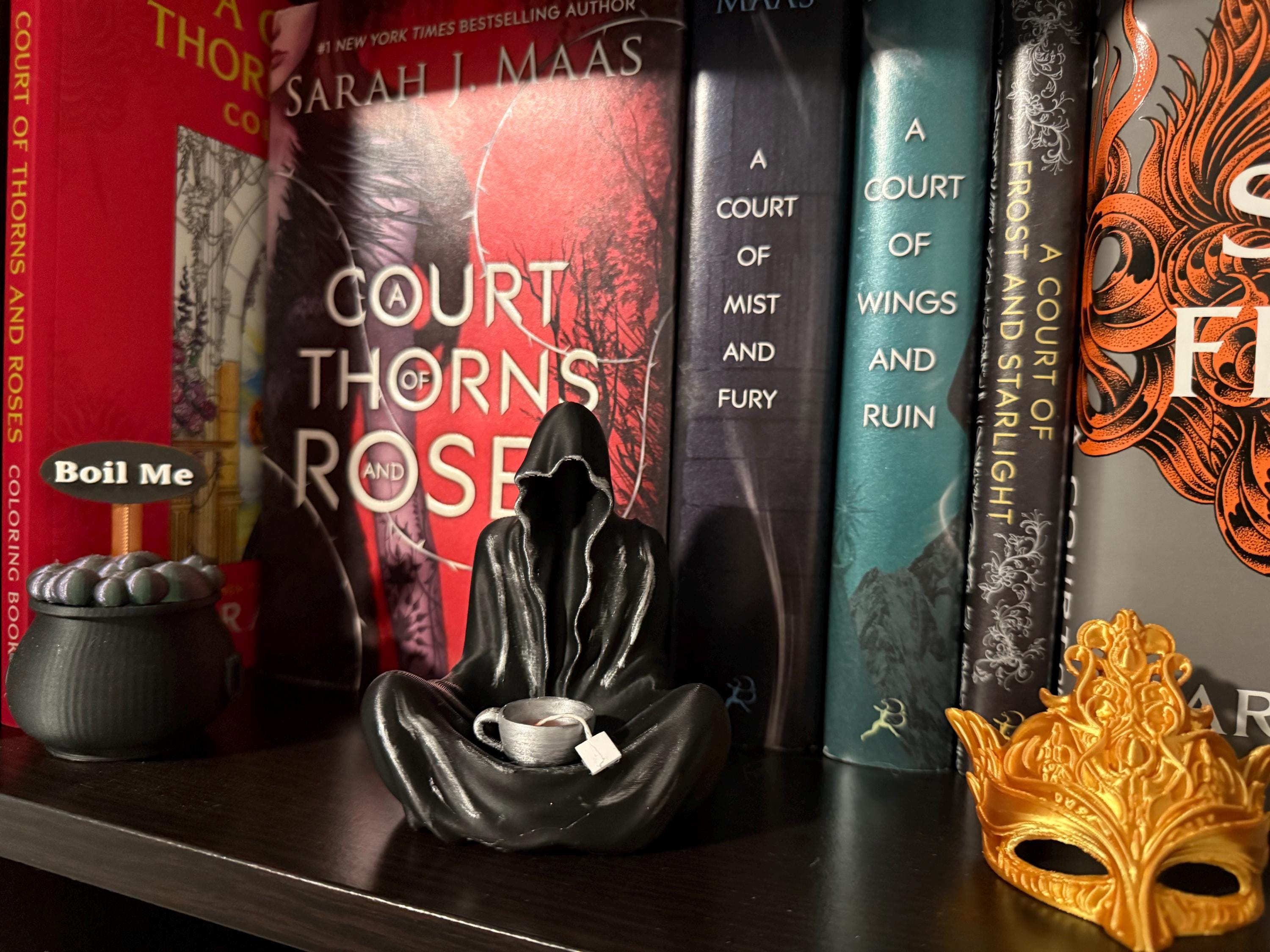 Sitting Ghost Figure with Attached Tea Cup - 3D Printed - Hand Painted-Create Fantasy Crafts