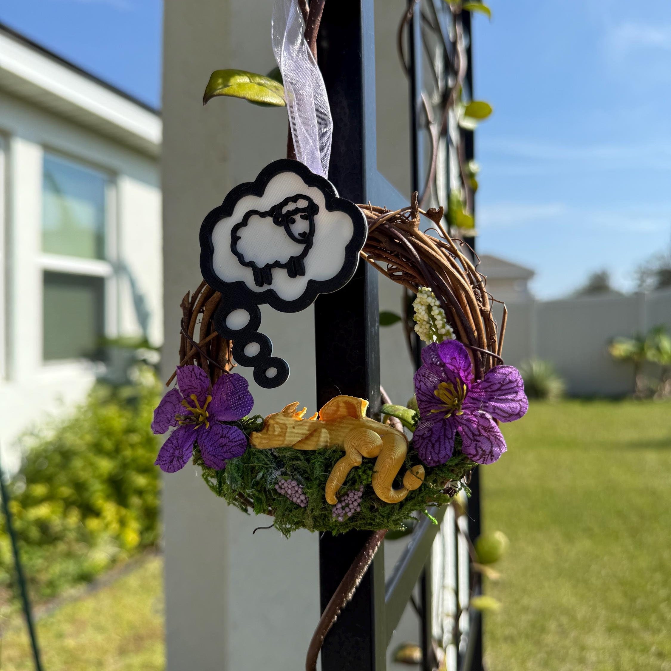 Sleeping Dragon Decorative Mini Wreaths - Customizable-Create Fantasy Crafts
