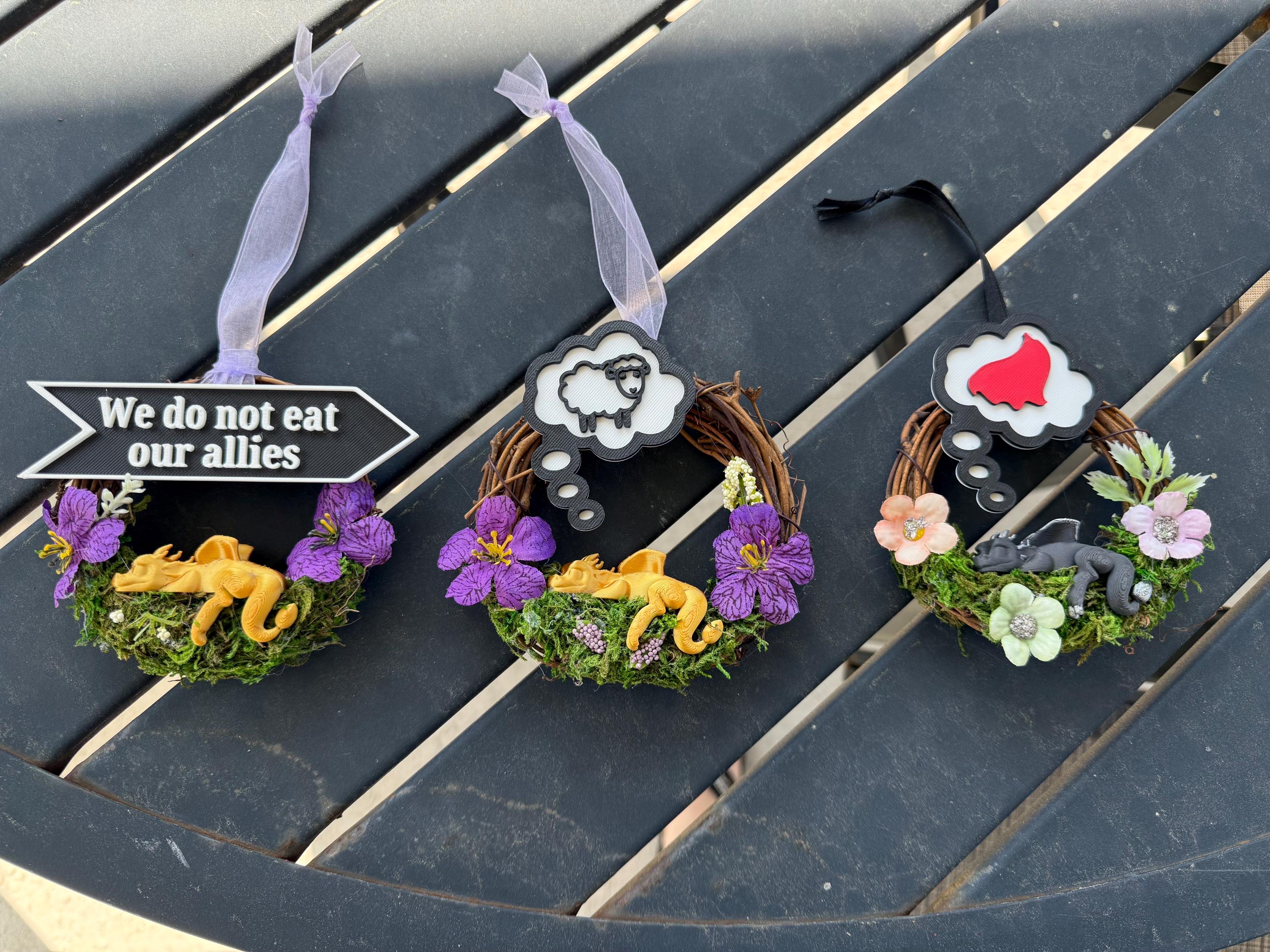 Sleeping Dragon Decorative Mini Wreaths - Customizable-Create Fantasy Crafts