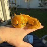 Little Sleepy Dragon Bookshelf Decor 3D Print Customizable-Create Fantasy Crafts