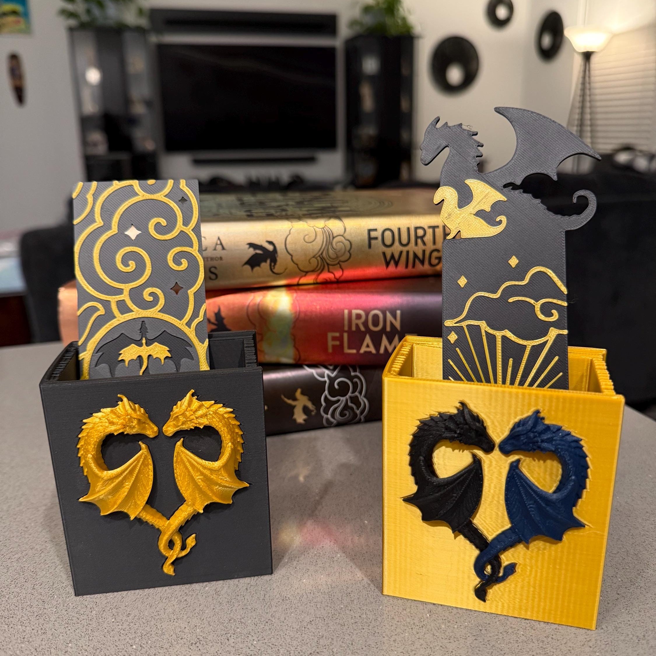 Dragon Heart Bookmark Holder 3D Print Customizable Choose Color-Create Fantasy Crafts