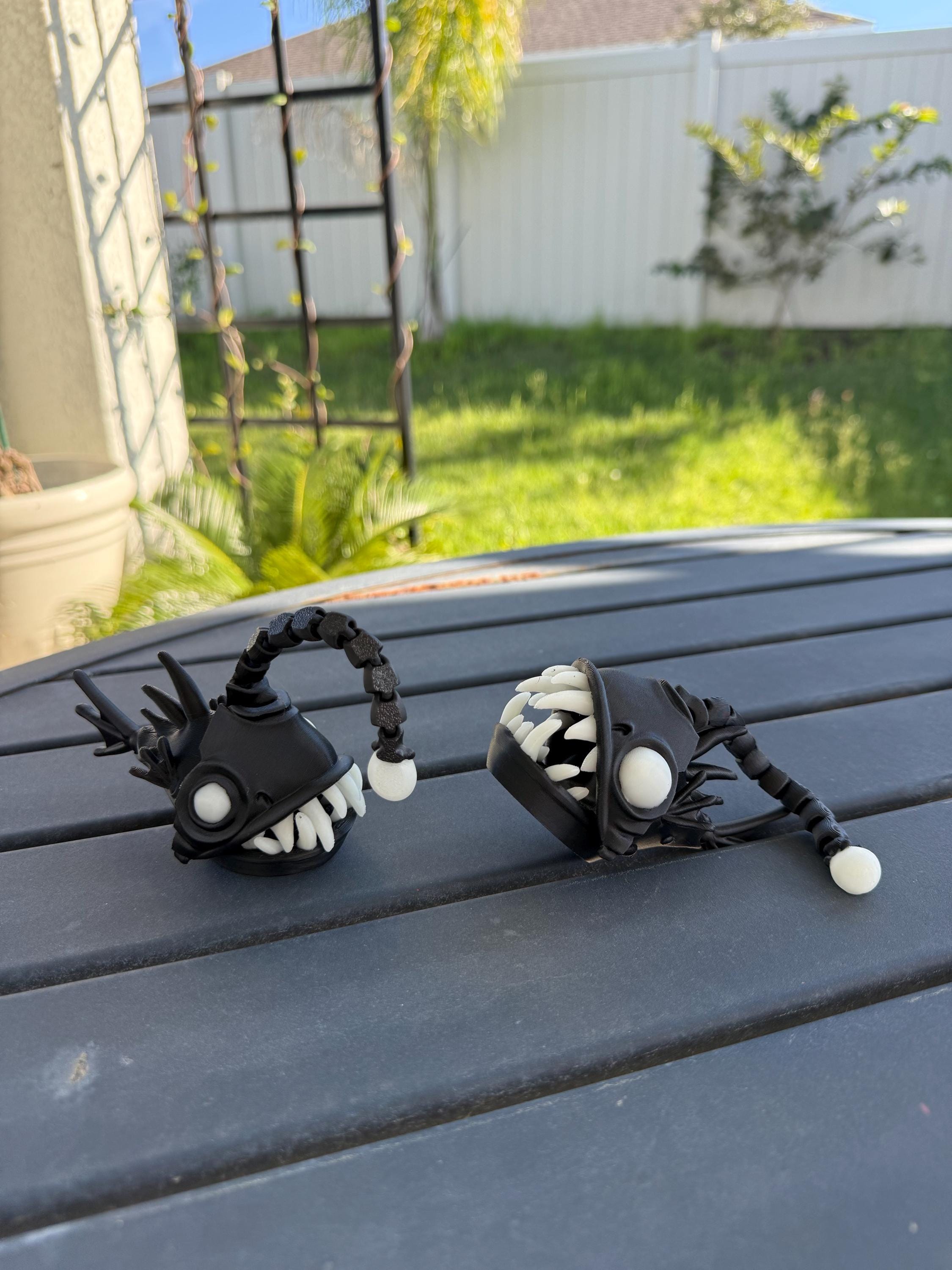Black Seadevil Anglerfish - 3D Print - Desk Decor Horror Fidget Creepy Cute Glow in Dark-Create Fantasy Crafts