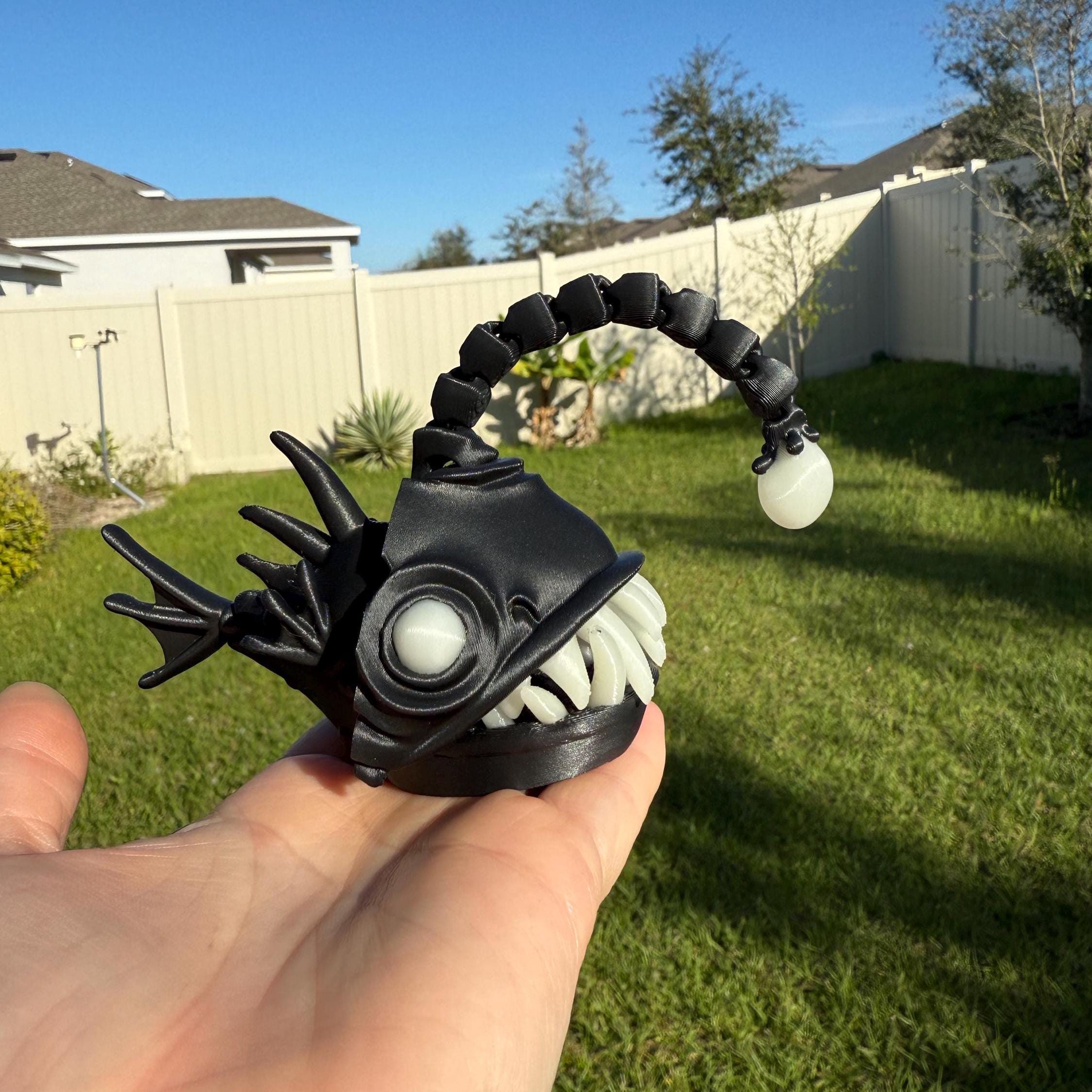 Black Seadevil Anglerfish - 3D Print - Desk Decor Horror Fidget Creepy Cute Glow in Dark-Create Fantasy Crafts