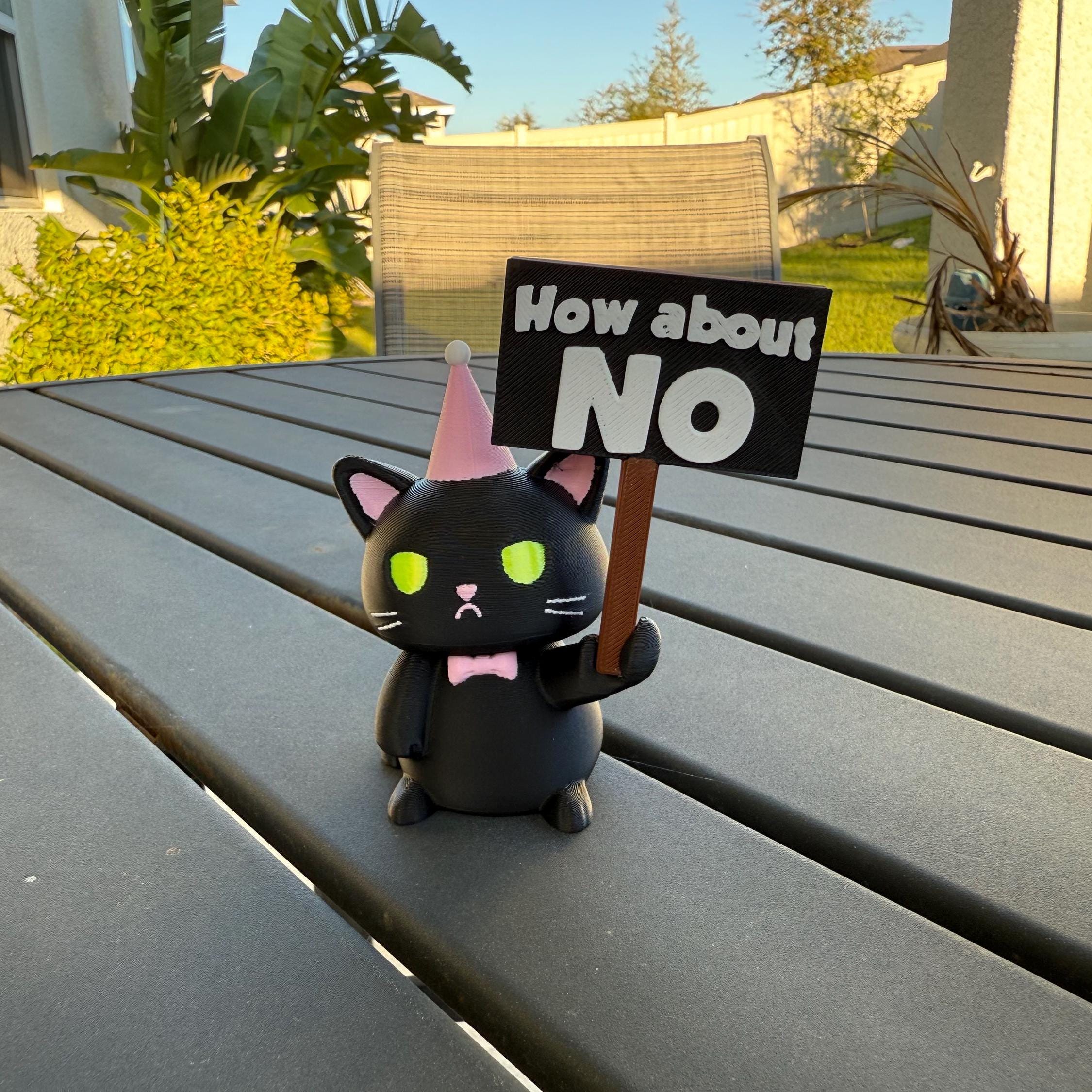 Fed Up Grumpy Cat 3D printed figurine Home Decor Bookshelf Decor-Create Fantasy Crafts