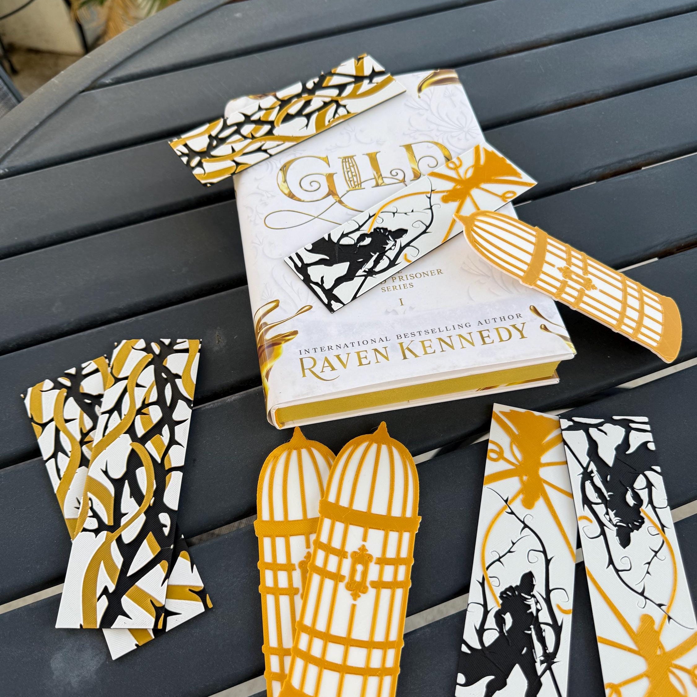 3D Printed Golden Touched Bookmarks - Made with HueForge-Create Fantasy Crafts